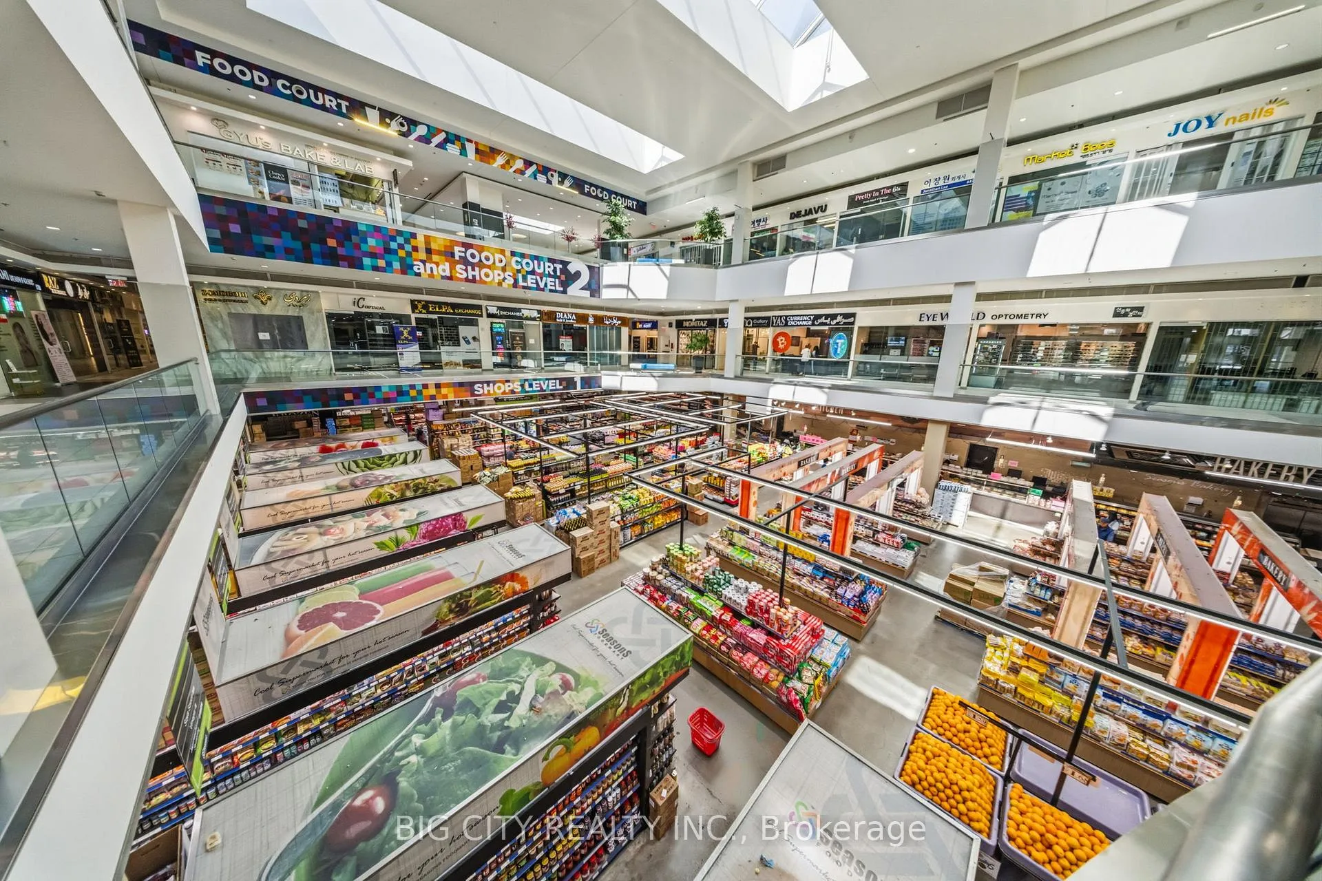 Photo 36 of Unit 2425, 7161 Yonge Street, Markham, Grandview — HOMEH