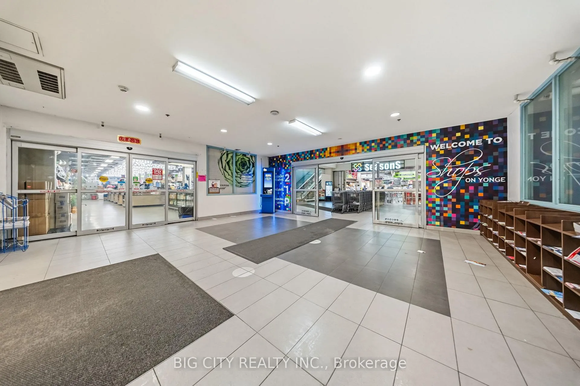Photo 38 of Unit 2425, 7161 Yonge Street, Markham, Grandview — HOMEH