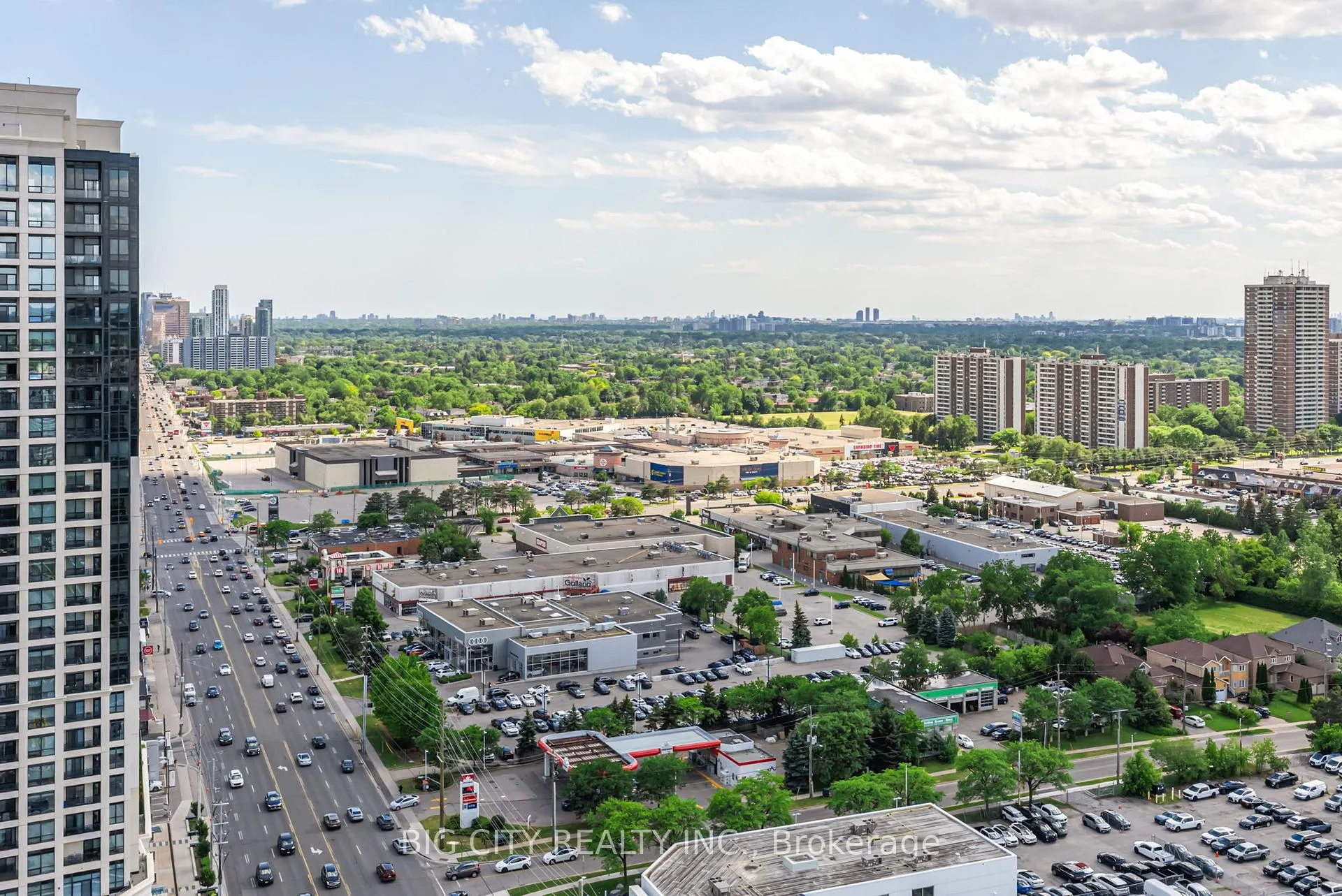 Photo 46 of Unit 2425, 7161 Yonge Street, Markham, Grandview — HOMEH