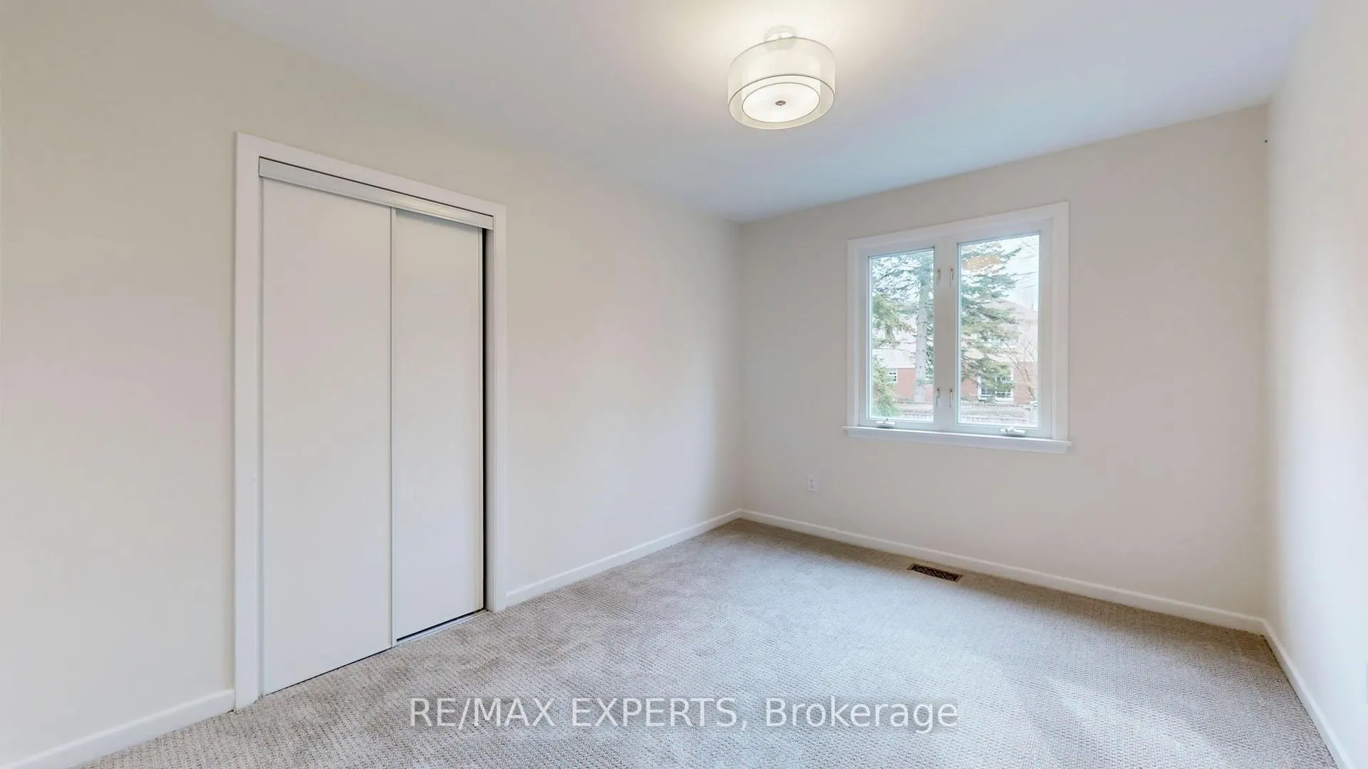 Photo 25 of 187 Cassandra Boulevard, North York, Parkwoods-Donalda — HOMEH