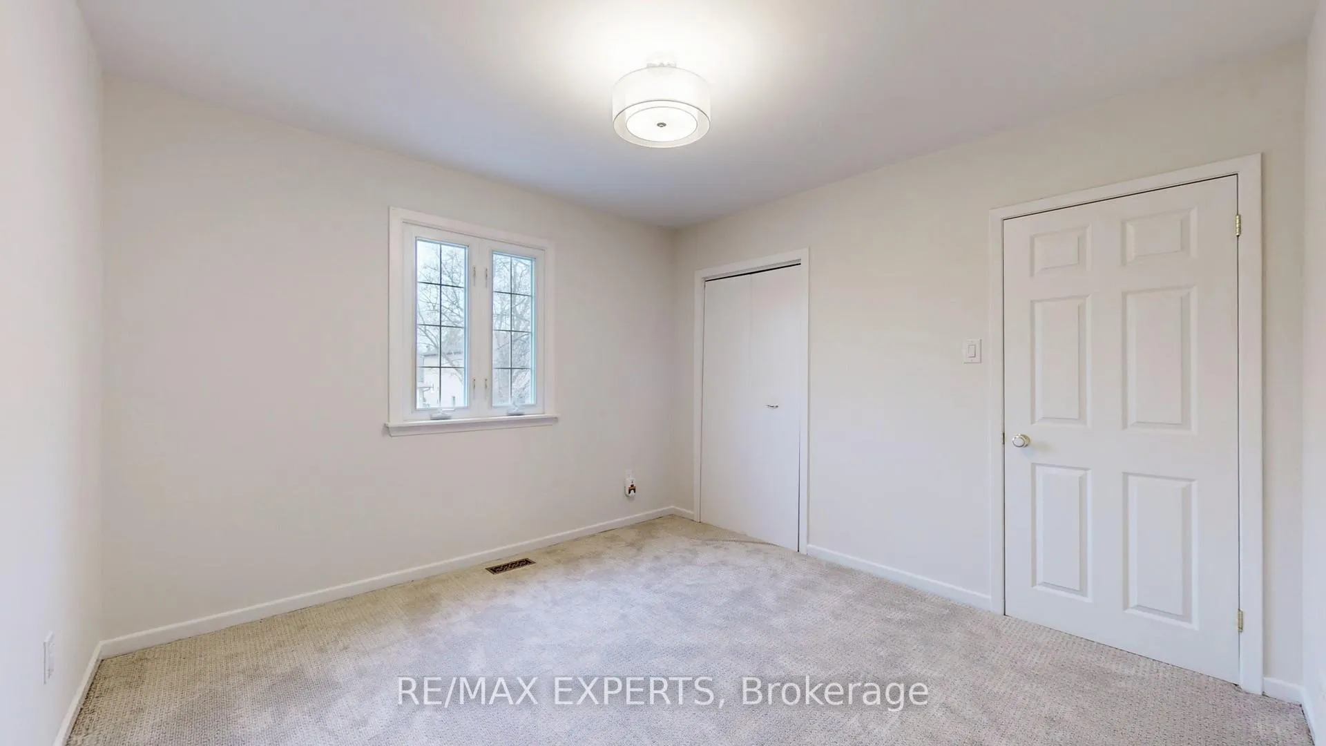 Photo 28 of 187 Cassandra Boulevard, North York, Parkwoods-Donalda — HOMEH