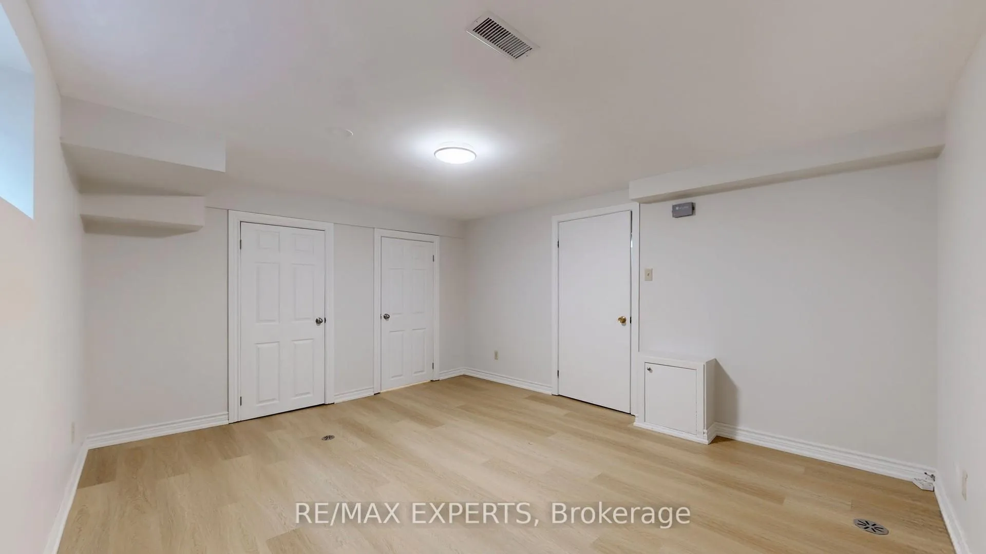 Photo 34 of 187 Cassandra Boulevard, North York, Parkwoods-Donalda — HOMEH
