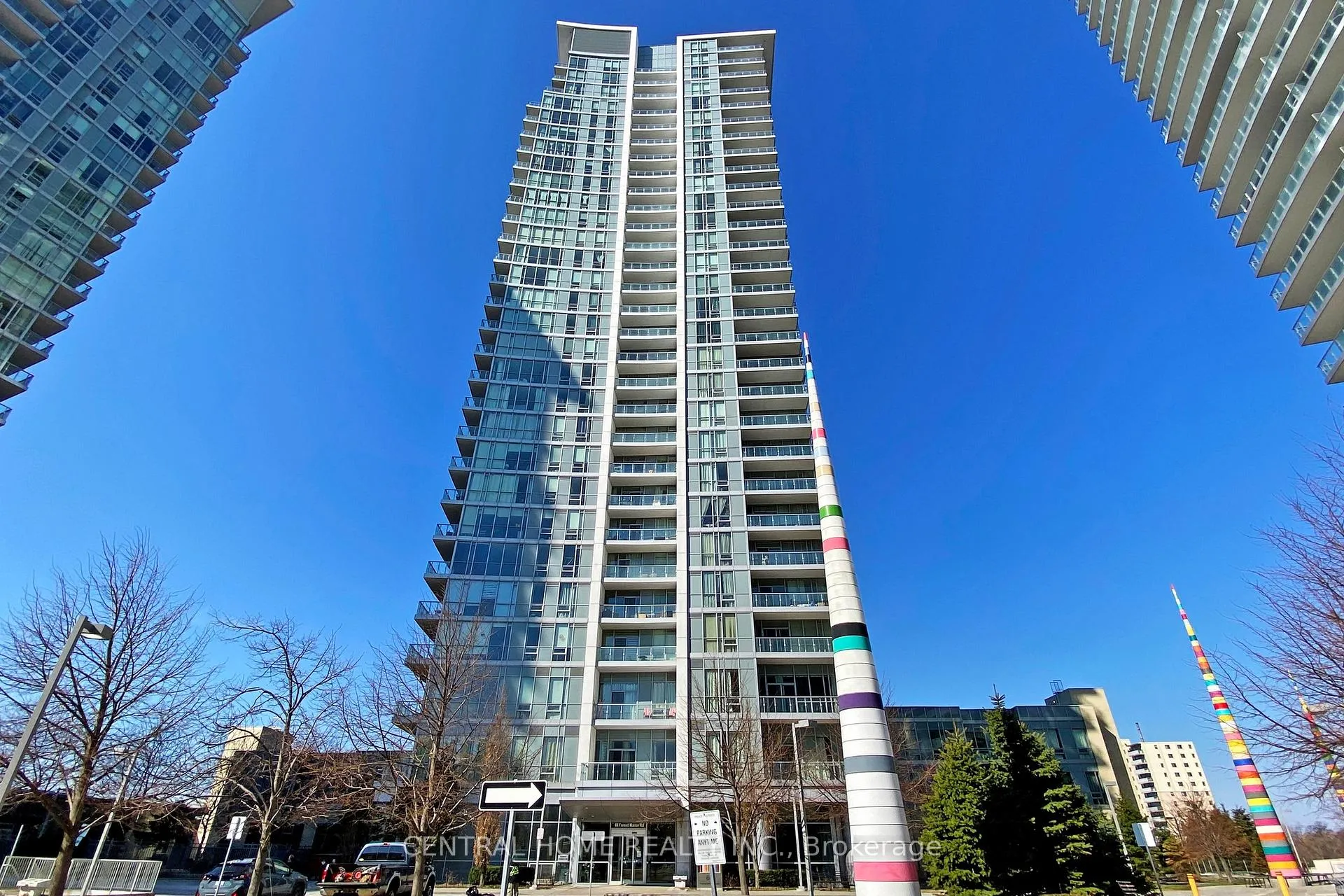 Front of Unit 1909, 66 Forest Manor Road
