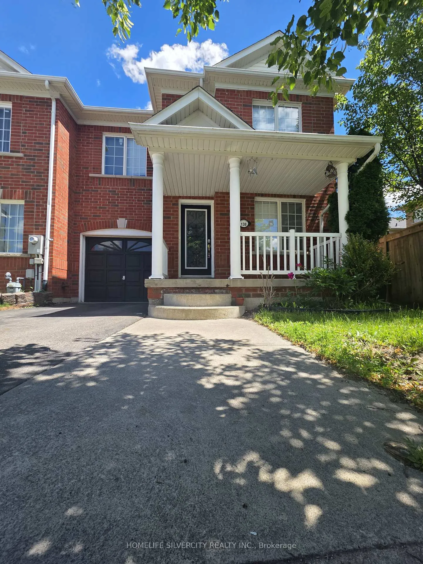 Photo 2 of 138 Tianalee Crescent, Brampton, Fletcher's Meadow — HOMEH