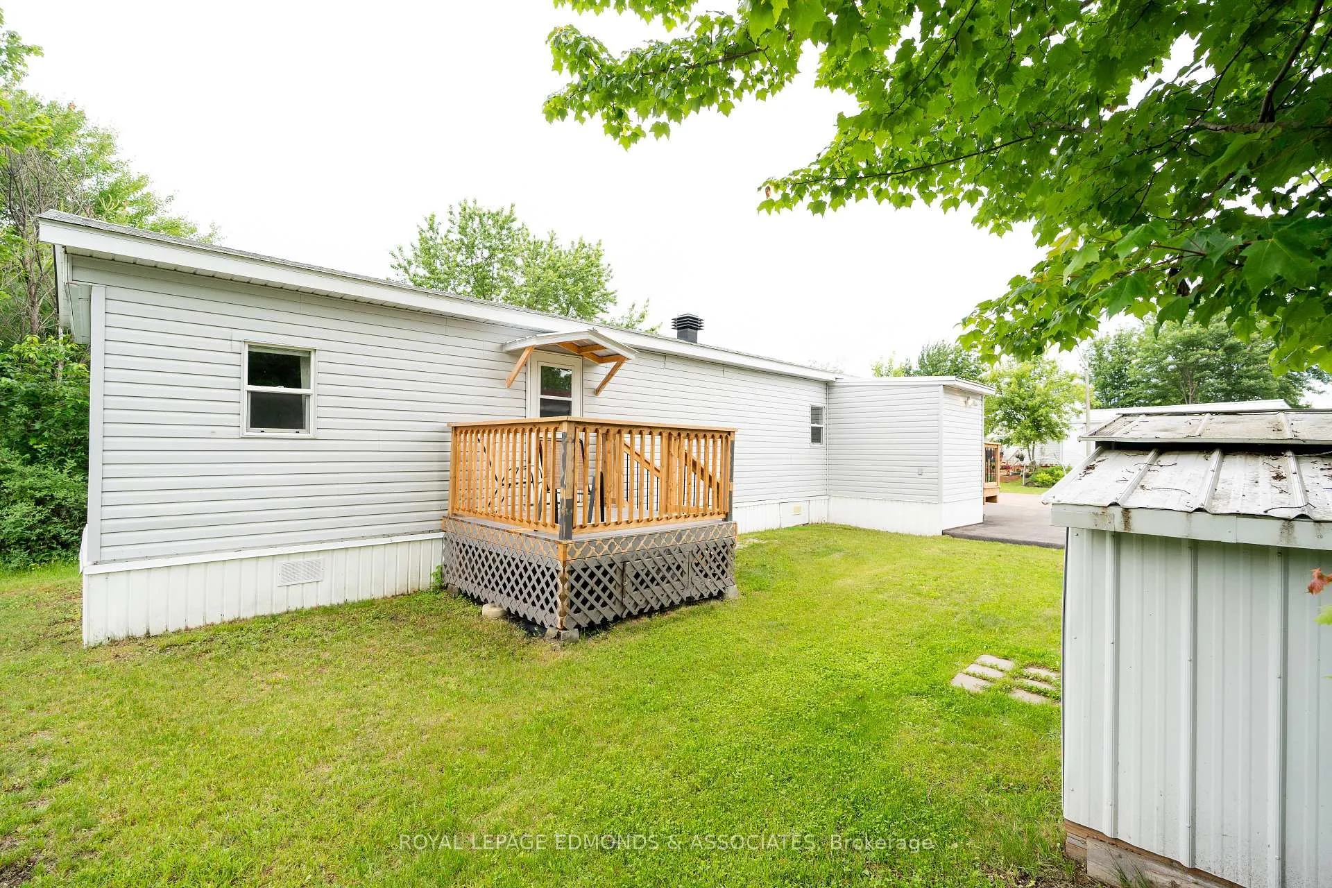 Photo 3 of 73 Pinehurst Estates, Petawawa, Petawawa — HOMEH