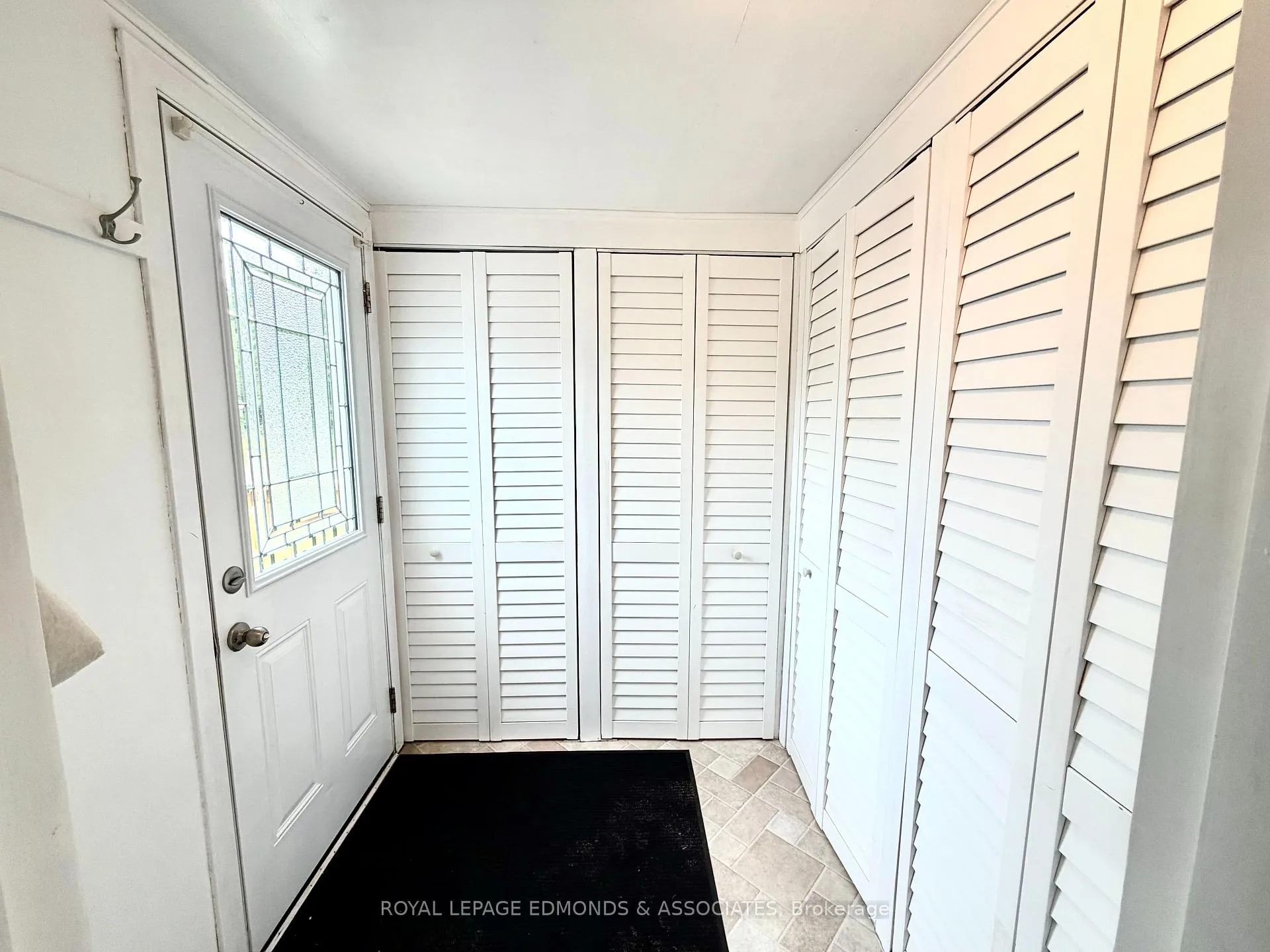 Photo 4 of 73 Pinehurst Estates, Petawawa, Petawawa — HOMEH