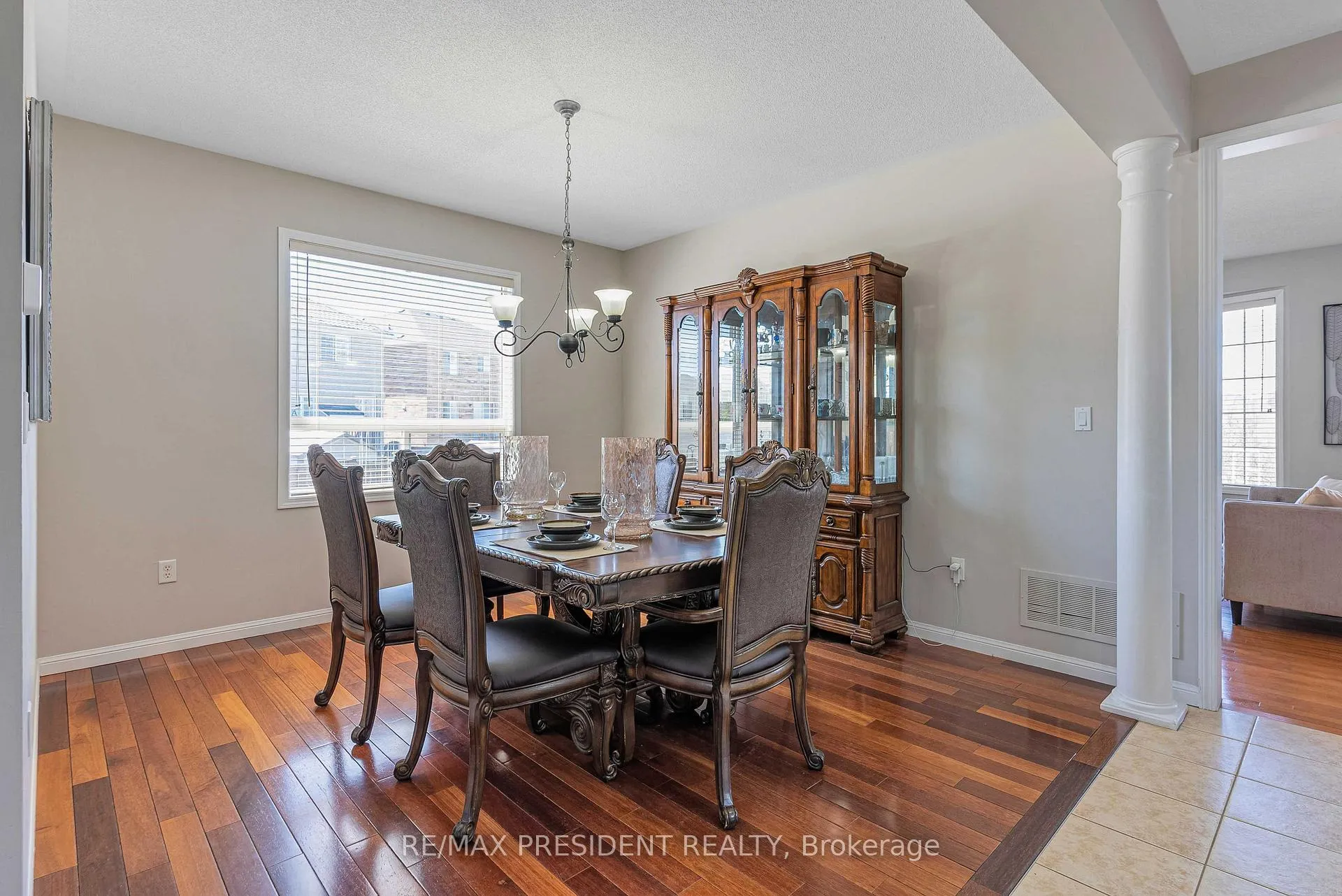 Photo 5 of 151 Herdwick Street, Brampton, Gore Industrial North — HOMEH