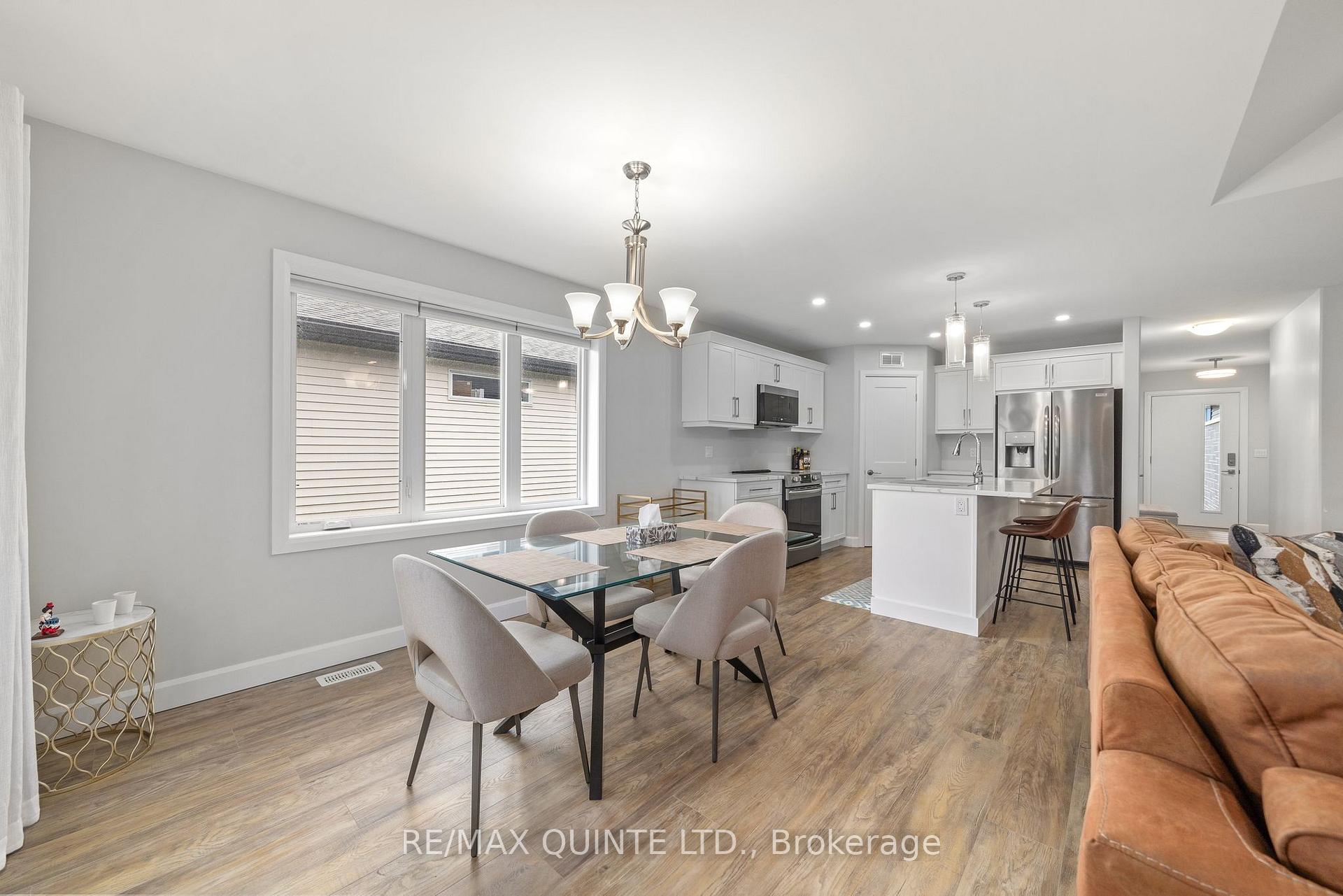 Photo 9 of 118 Sienna Avenue, Belleville, Belleville Ward — HOMEH