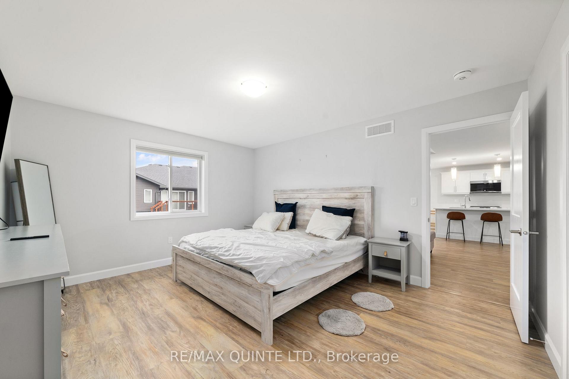 Photo 16 of 118 Sienna Avenue, Belleville, Belleville Ward — HOMEH