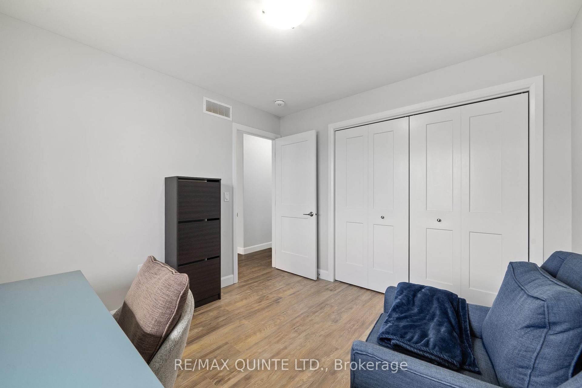 Photo 21 of 118 Sienna Avenue, Belleville, Belleville Ward — HOMEH