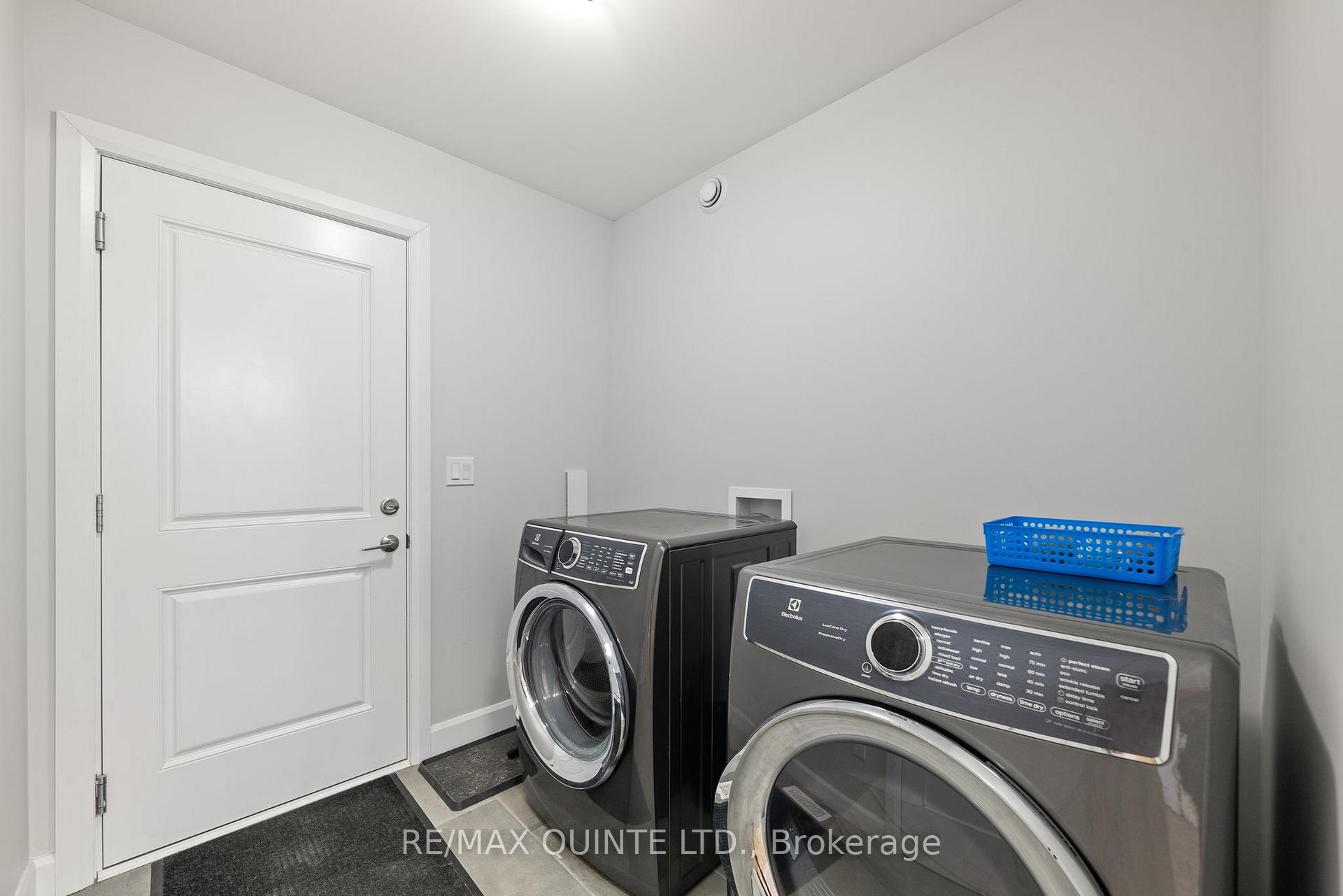 Photo 22 of 118 Sienna Avenue, Belleville, Belleville Ward — HOMEH