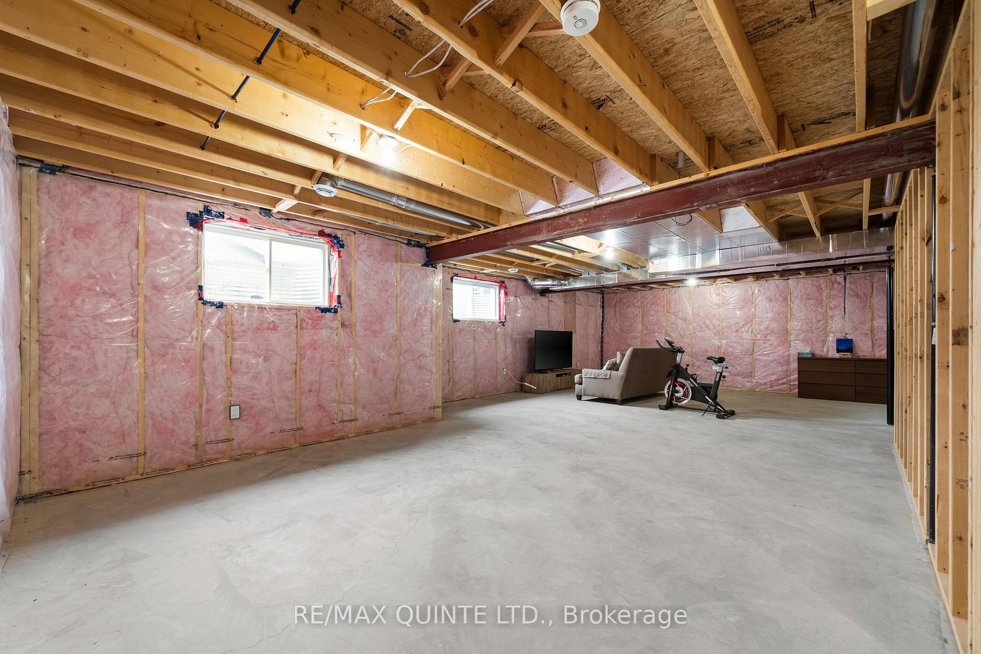 Photo 28 of 118 Sienna Avenue, Belleville, Belleville Ward — HOMEH