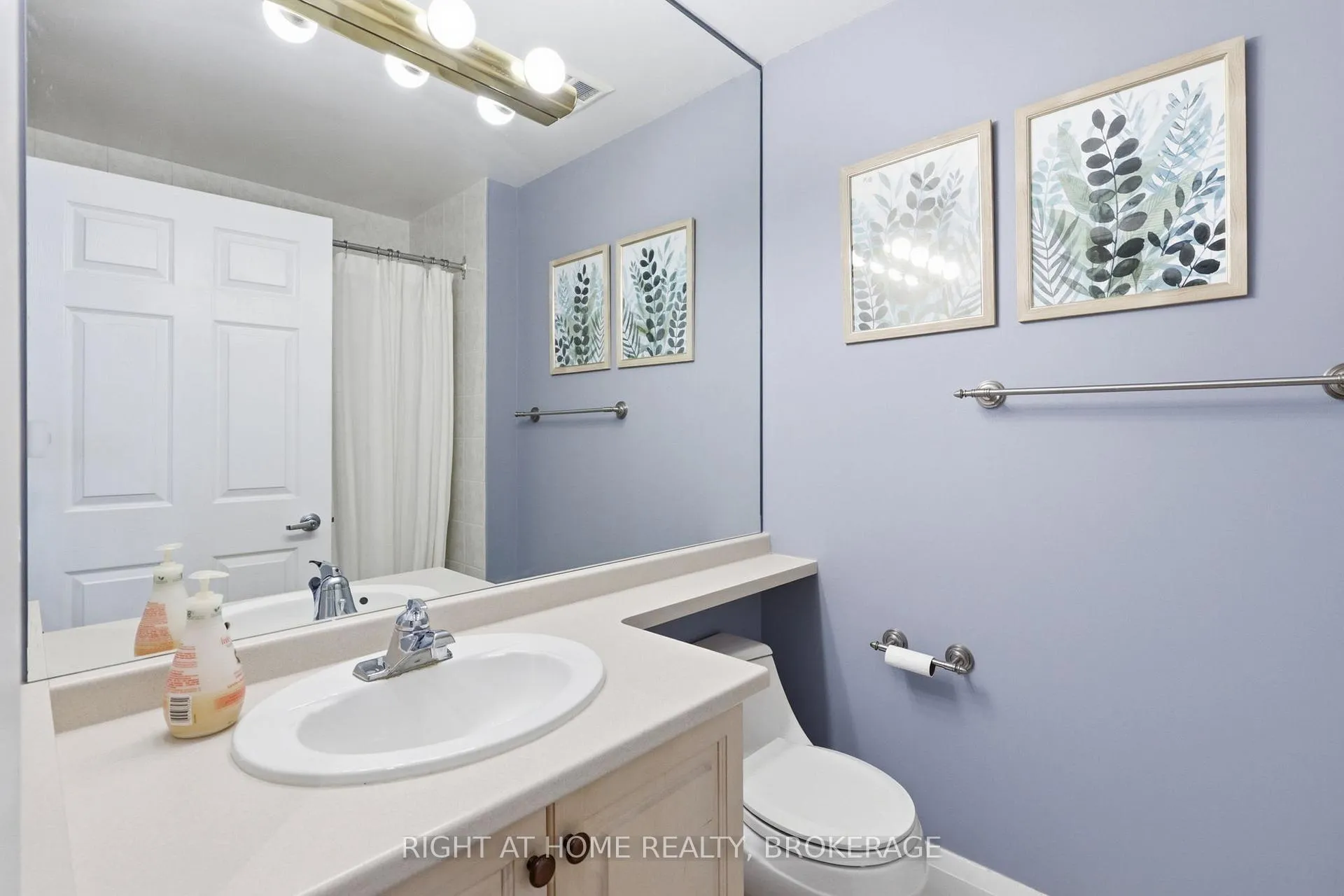 Photo 20 of Unit 802, 8 Wellesley Street E, Toronto, Church-Yonge Corridor — HOMEH