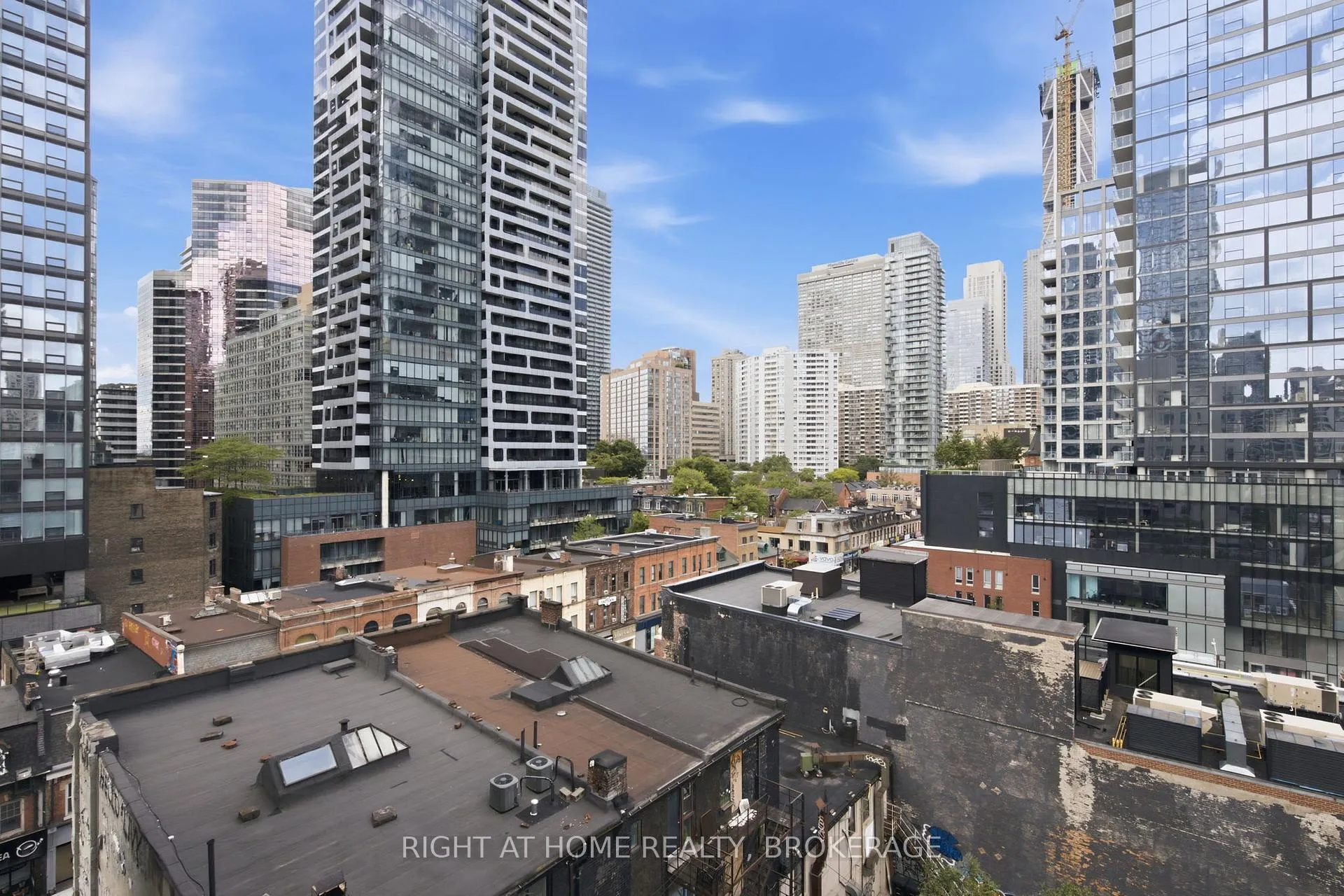 Photo 24 of Unit 802, 8 Wellesley Street E, Toronto, Church-Yonge Corridor — HOMEH