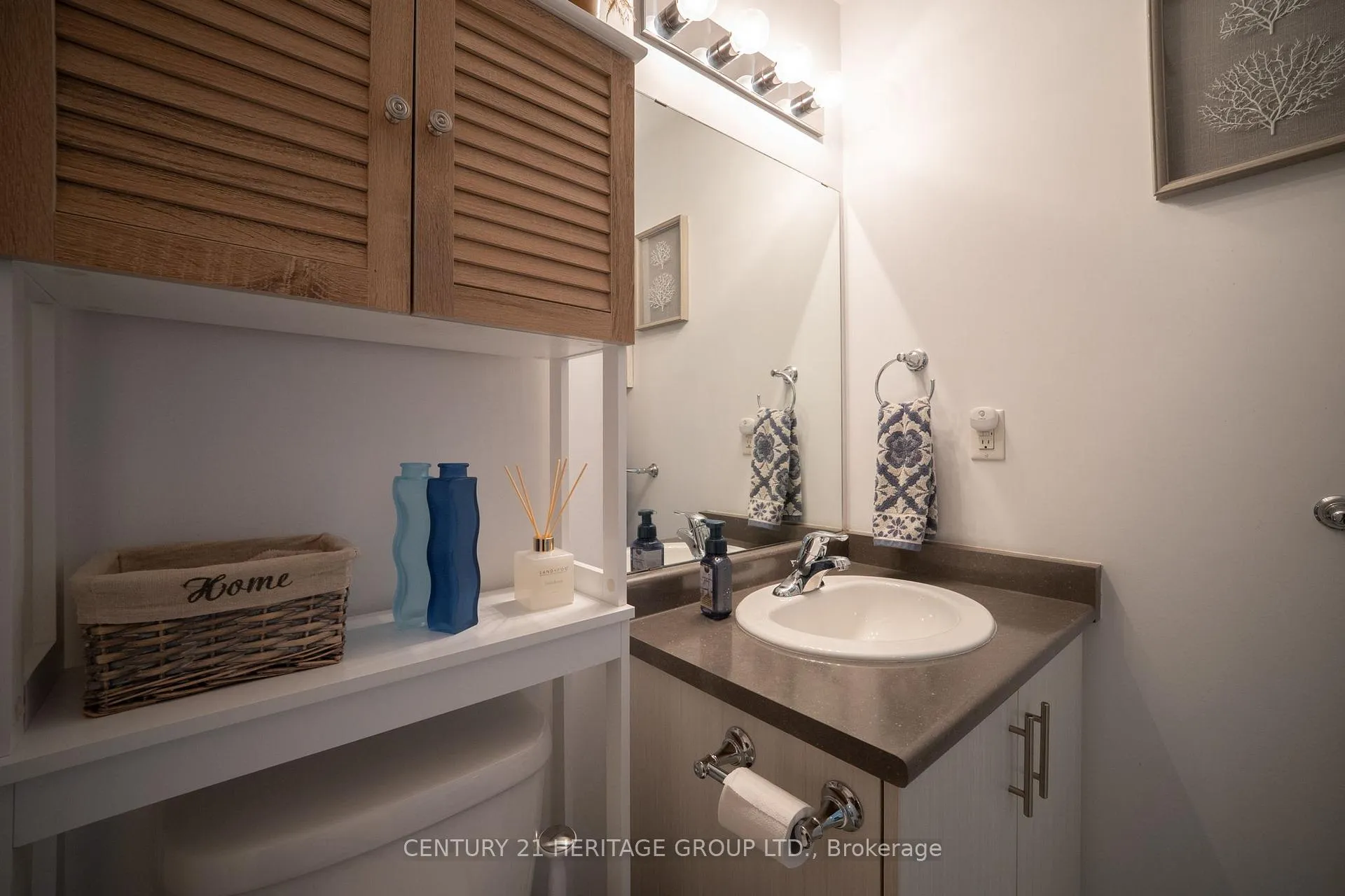Photo 26 of Unit 301, 35 Southshore Crescent, Hamilton, Lakeshore — HOMEH