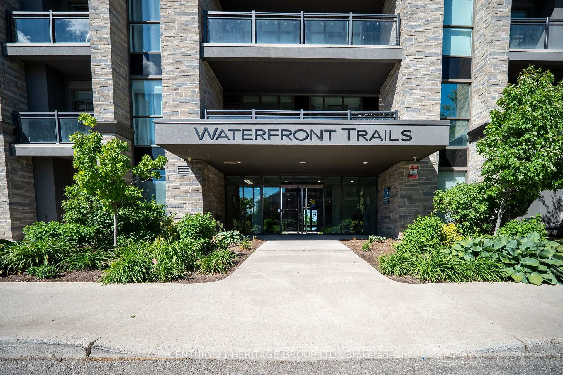 Photo 28 of Unit 301, 35 Southshore Crescent, Hamilton, Lakeshore — HOMEH