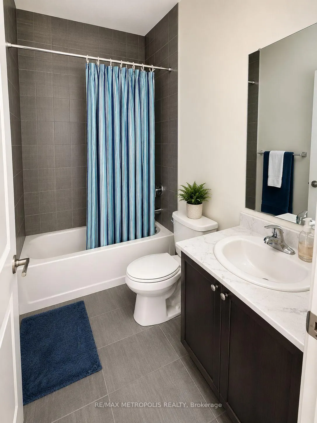 Photo 7 of Unit MAIN & UPPER, 13 Mohandas Drive, Markham, Cedarwood — HOMEH