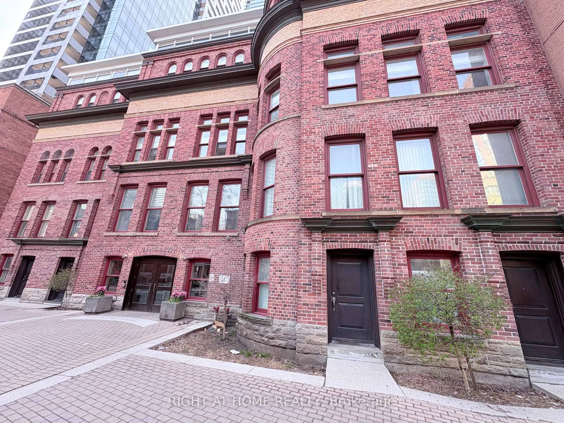 Front of Unit 1005, 11 St Joseph Street