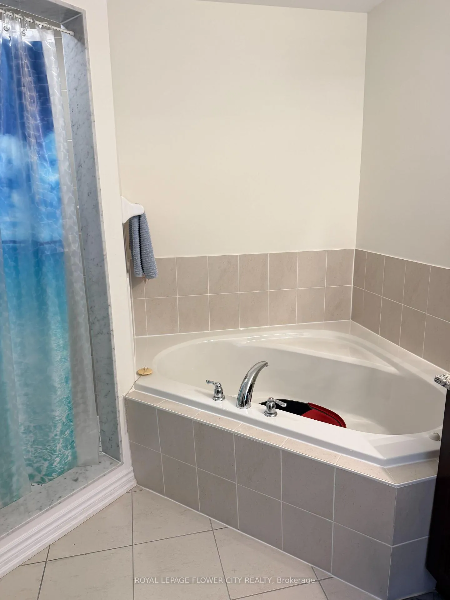 Photo 5 of 89 Baker Street, Thorold, Thorold Downtown — HOMEH