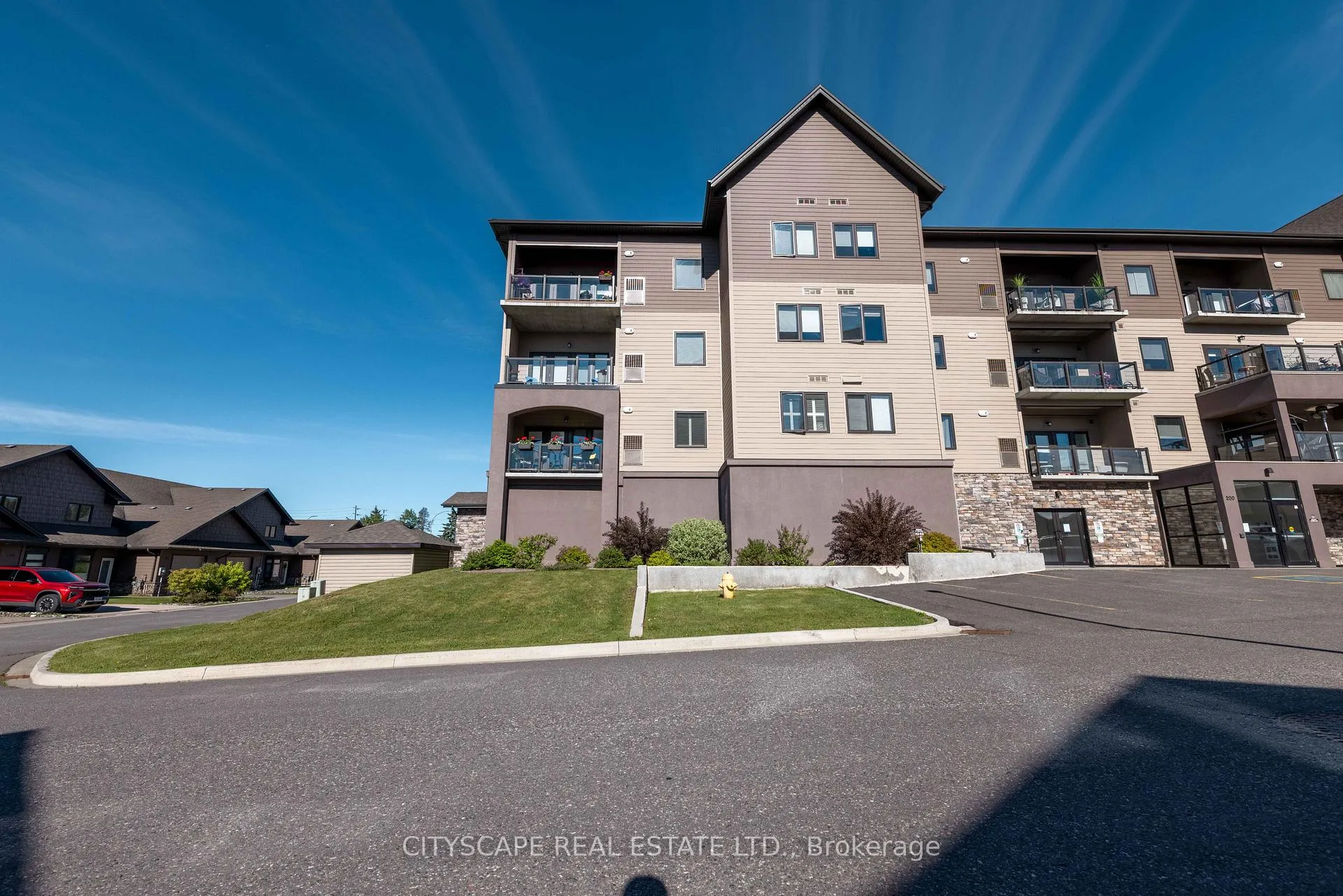 Photo 29 of Unit 112, 200 Oasis Lane, Thunder Bay, Academy Heights — HOMEH