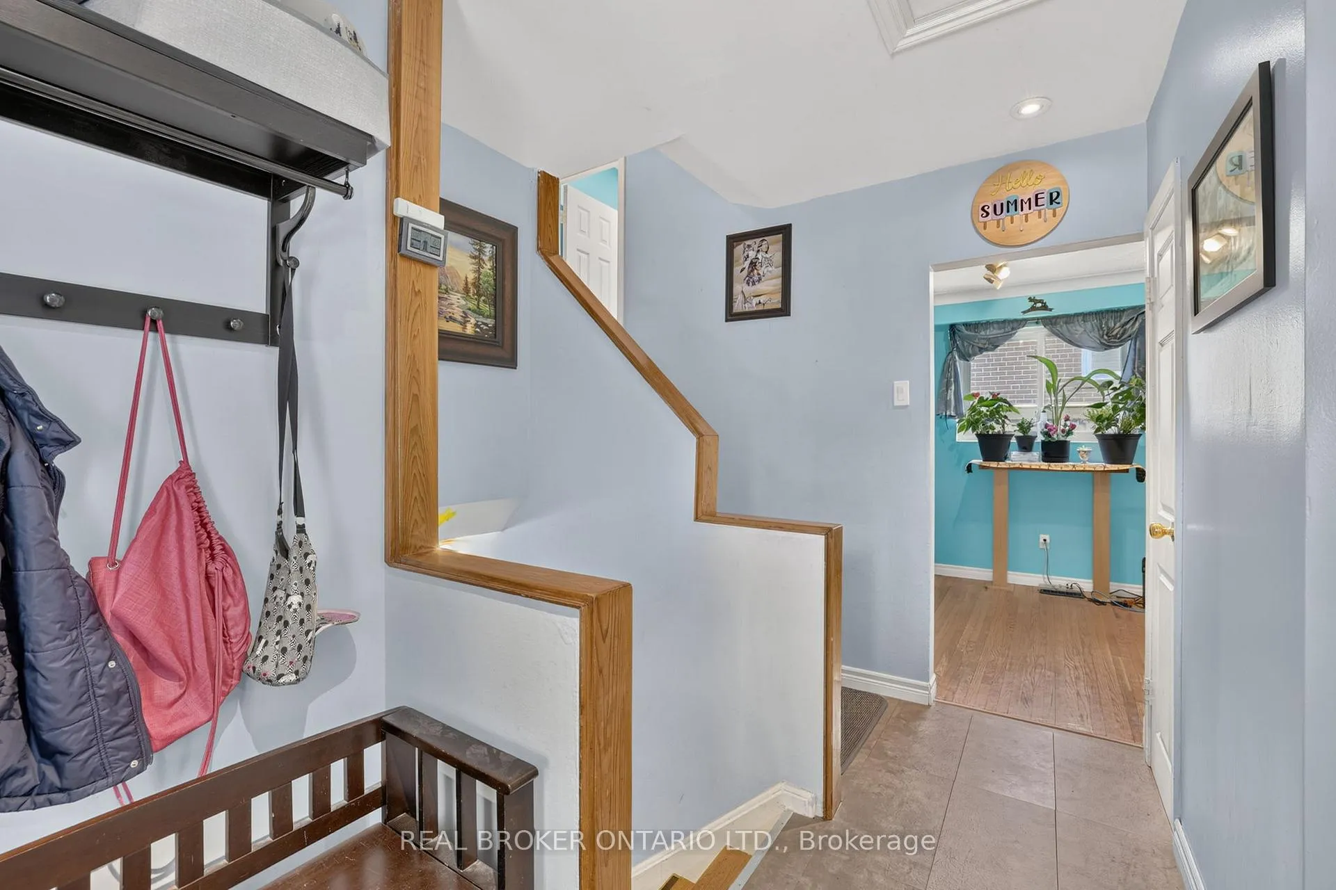 Photo 12 of 29 Northwood Drive, Brampton, Northwood Park — HOMEH