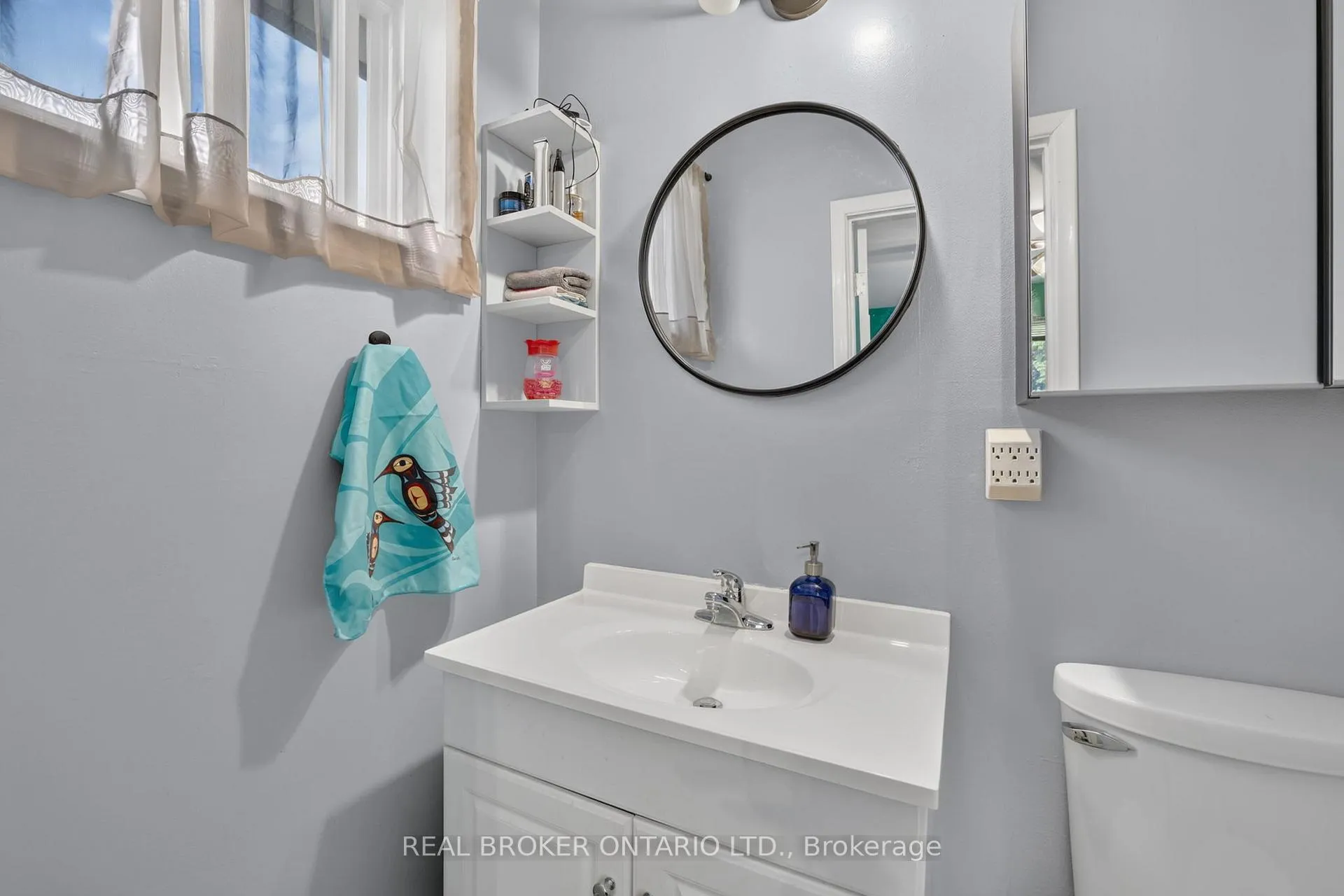Photo 24 of 29 Northwood Drive, Brampton, Northwood Park — HOMEH