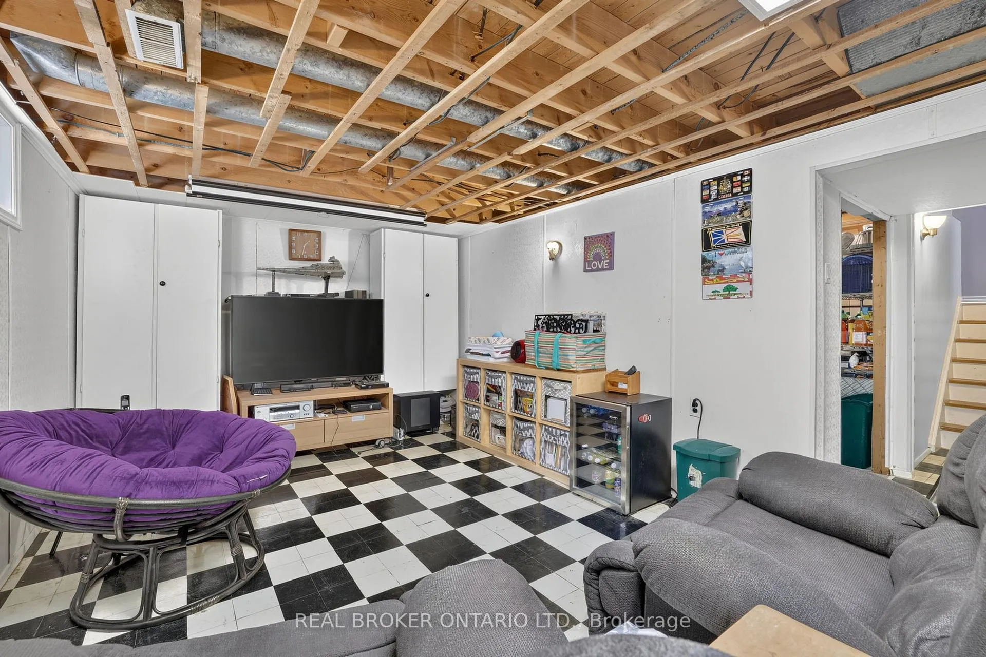 Photo 34 of 29 Northwood Drive, Brampton, Northwood Park — HOMEH