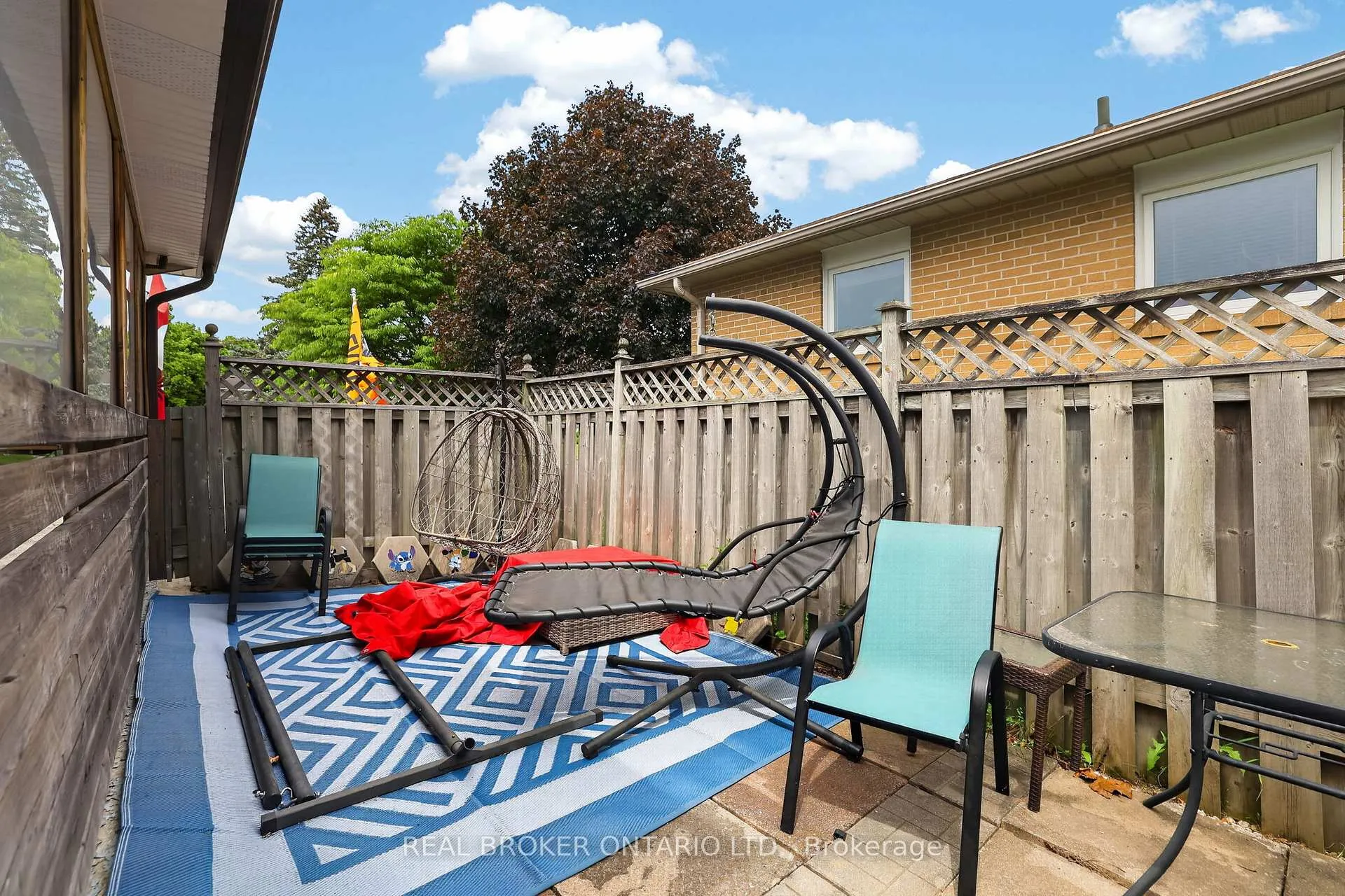Photo 40 of 29 Northwood Drive, Brampton, Northwood Park — HOMEH