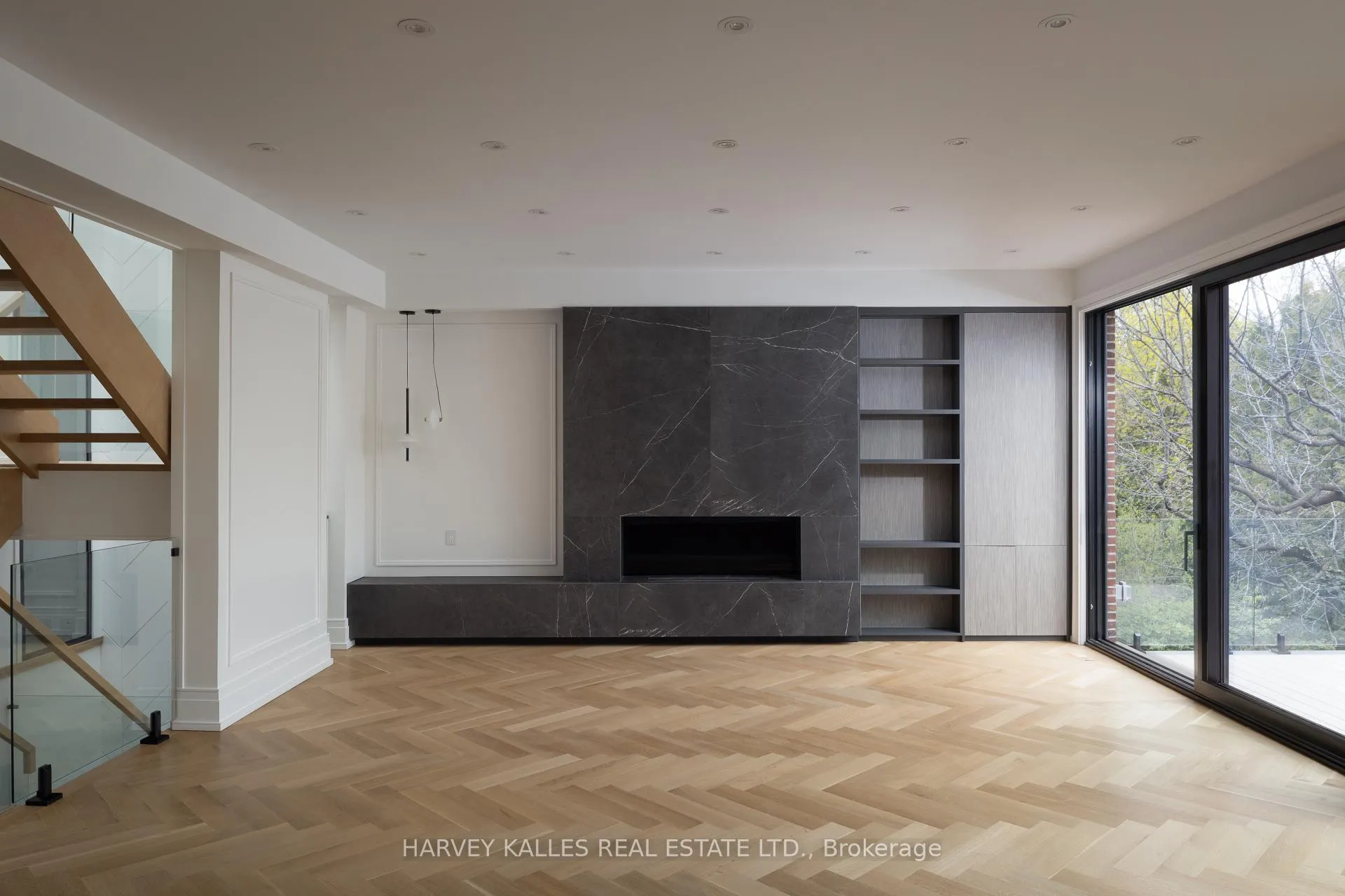Photo 4 of 217 Richview Avenue, Toronto, Forest Hill South — HOMEH