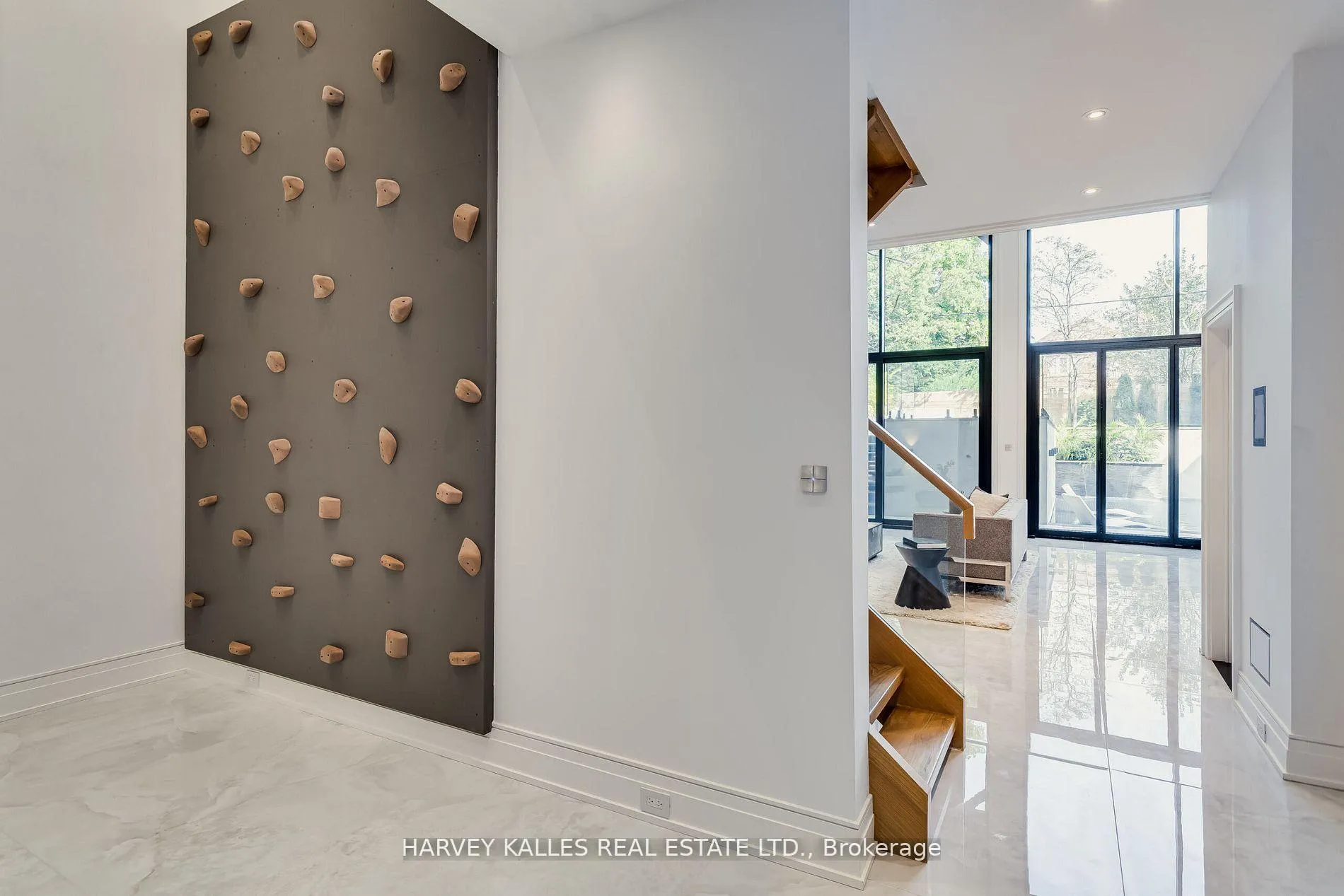 Photo 26 of 217 Richview Avenue, Toronto, Forest Hill South — HOMEH