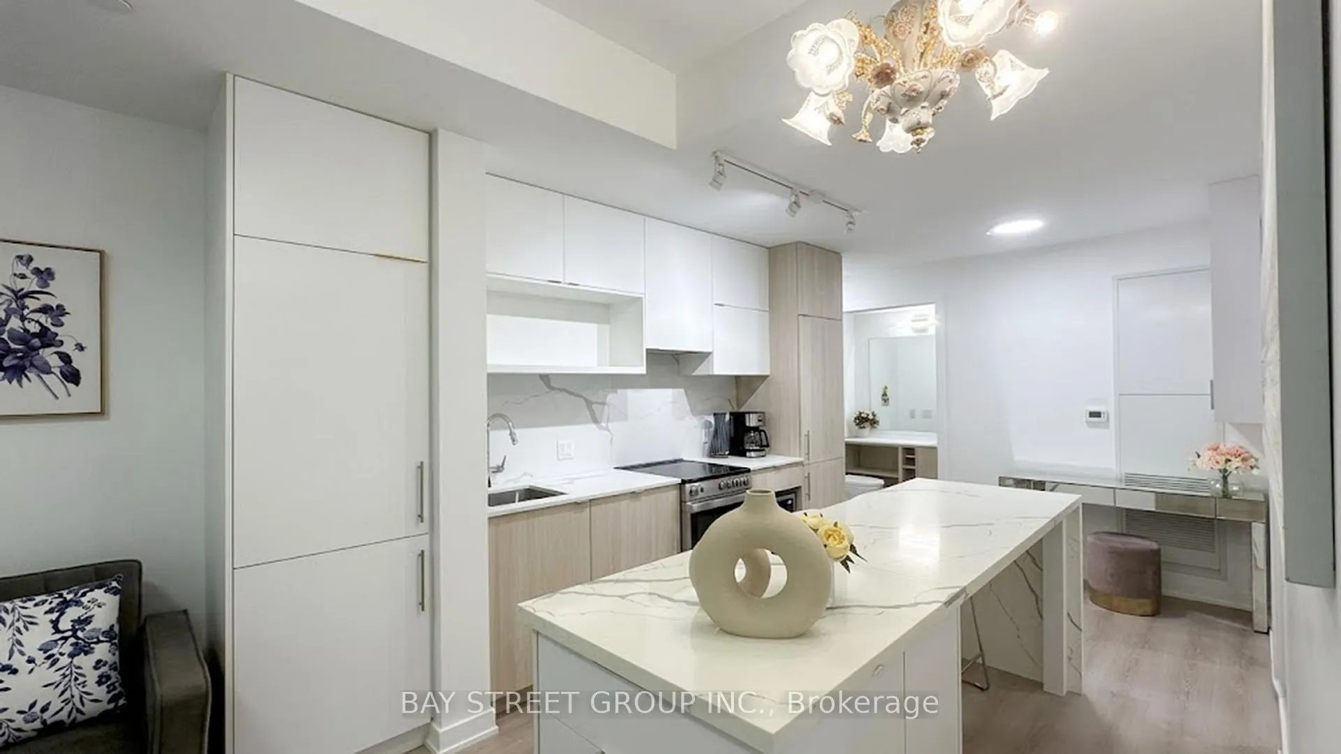 Photo 5 of Unit 2911, 100 Queen St E Street, Toronto, Church-Yonge Corridor — HOMEH