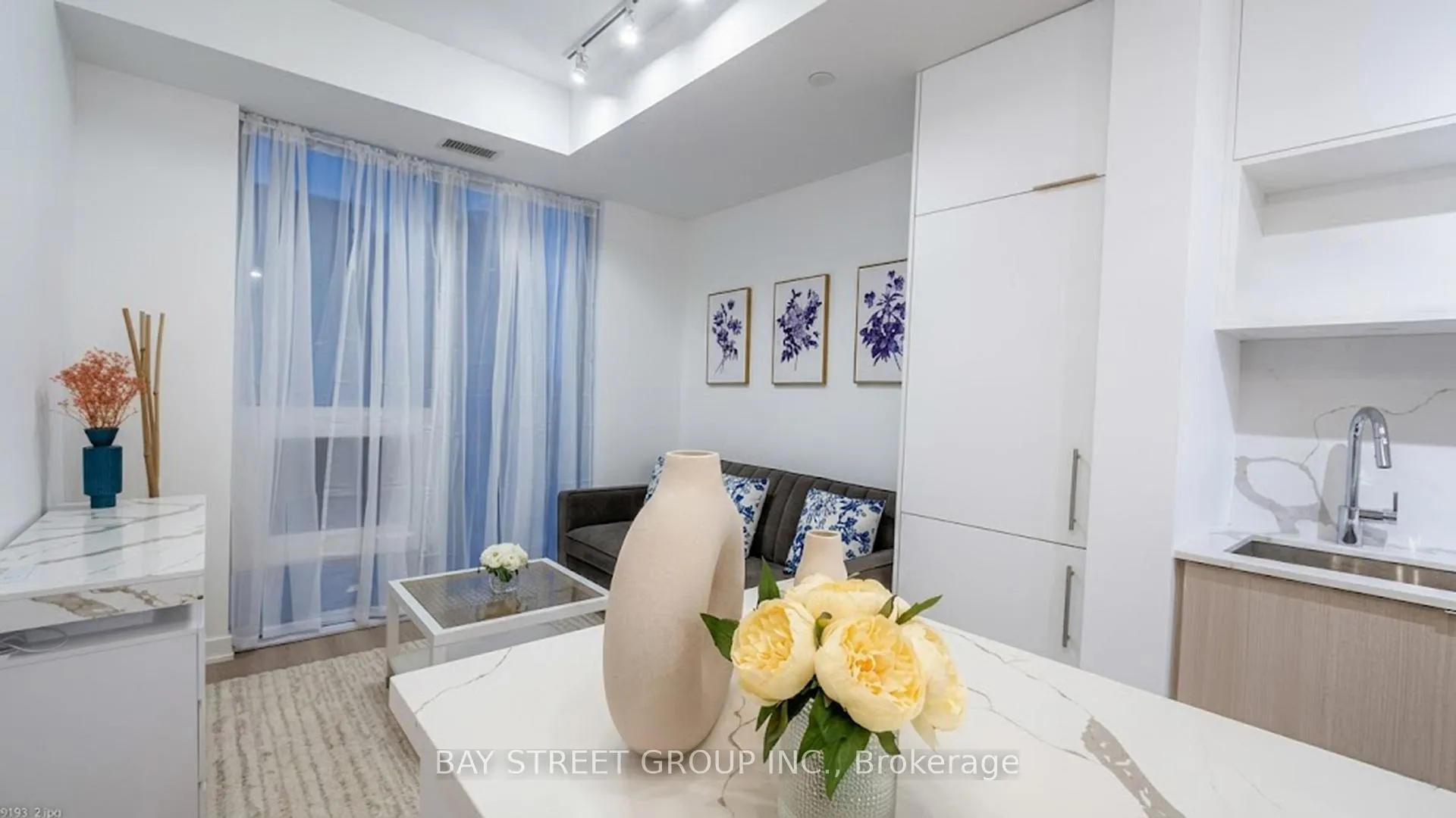 Photo 11 of Unit 2911, 100 Queen St E Street, Toronto, Church-Yonge Corridor — HOMEH