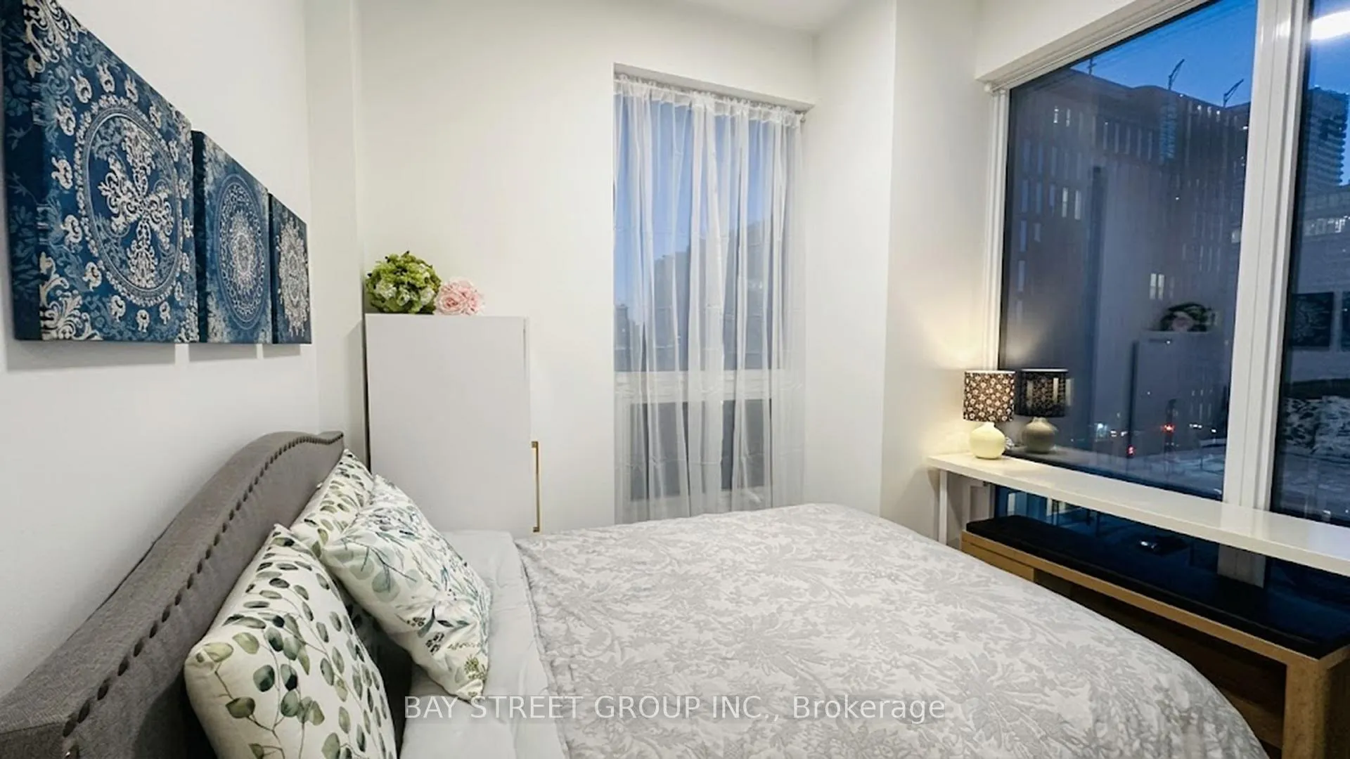 Photo 25 of Unit 2911, 100 Queen St E Street, Toronto, Church-Yonge Corridor — HOMEH