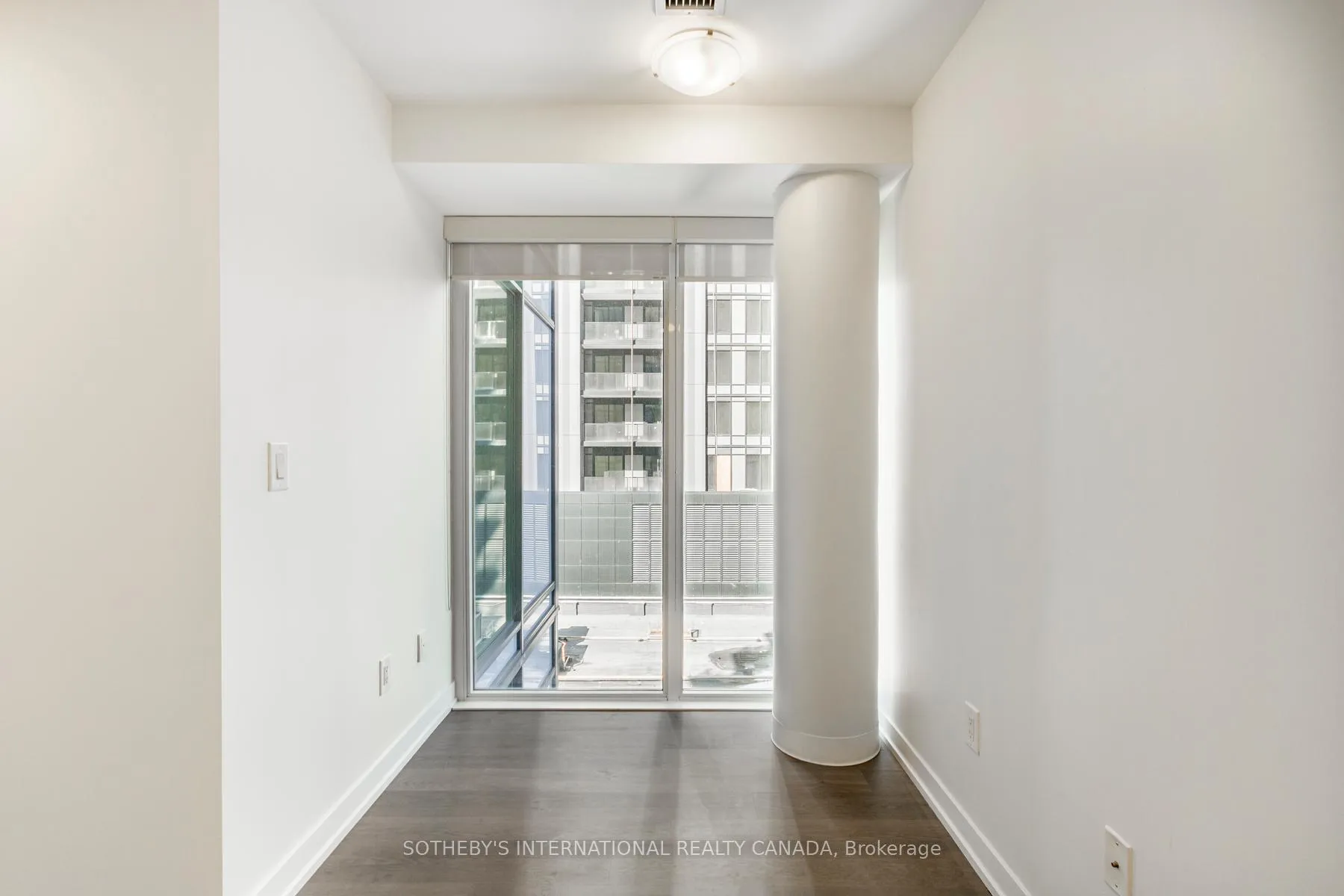 Photo 6 of Unit 713, 105 George Street, Toronto, Moss Park — HOMEH