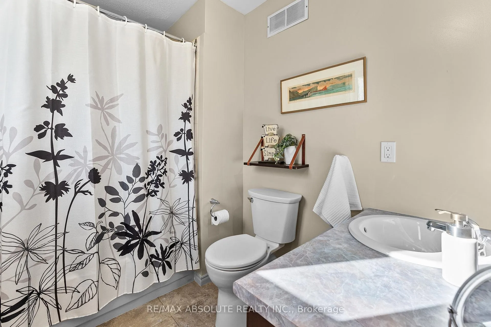 Photo 20 of 864 Centre Street, McNab/Braeside, Mcnab/Braeside Twps — HOMEH