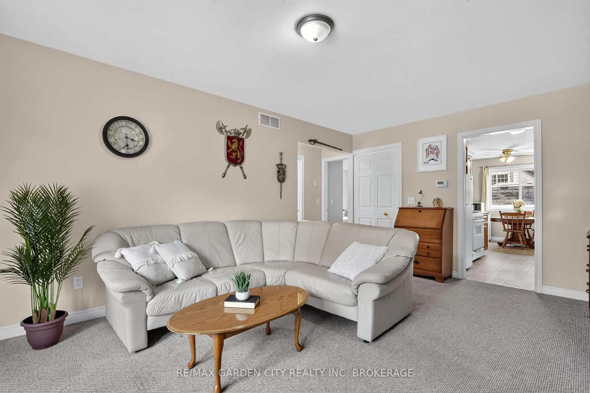 Photo 7 of 217 Pine Street, Haldimand, Dunnville — HOMEH