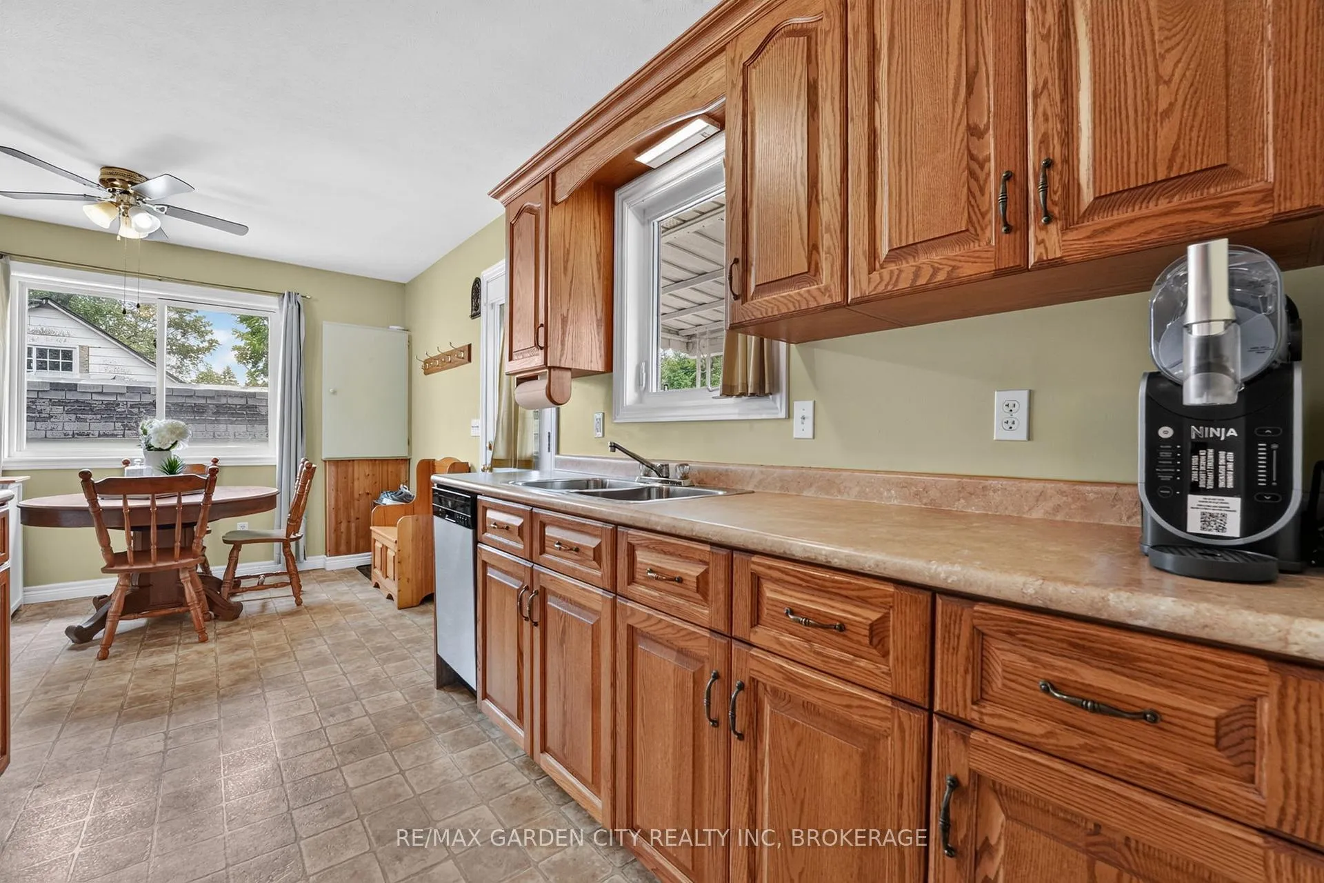 Photo 19 of 217 Pine Street, Haldimand, Dunnville — HOMEH