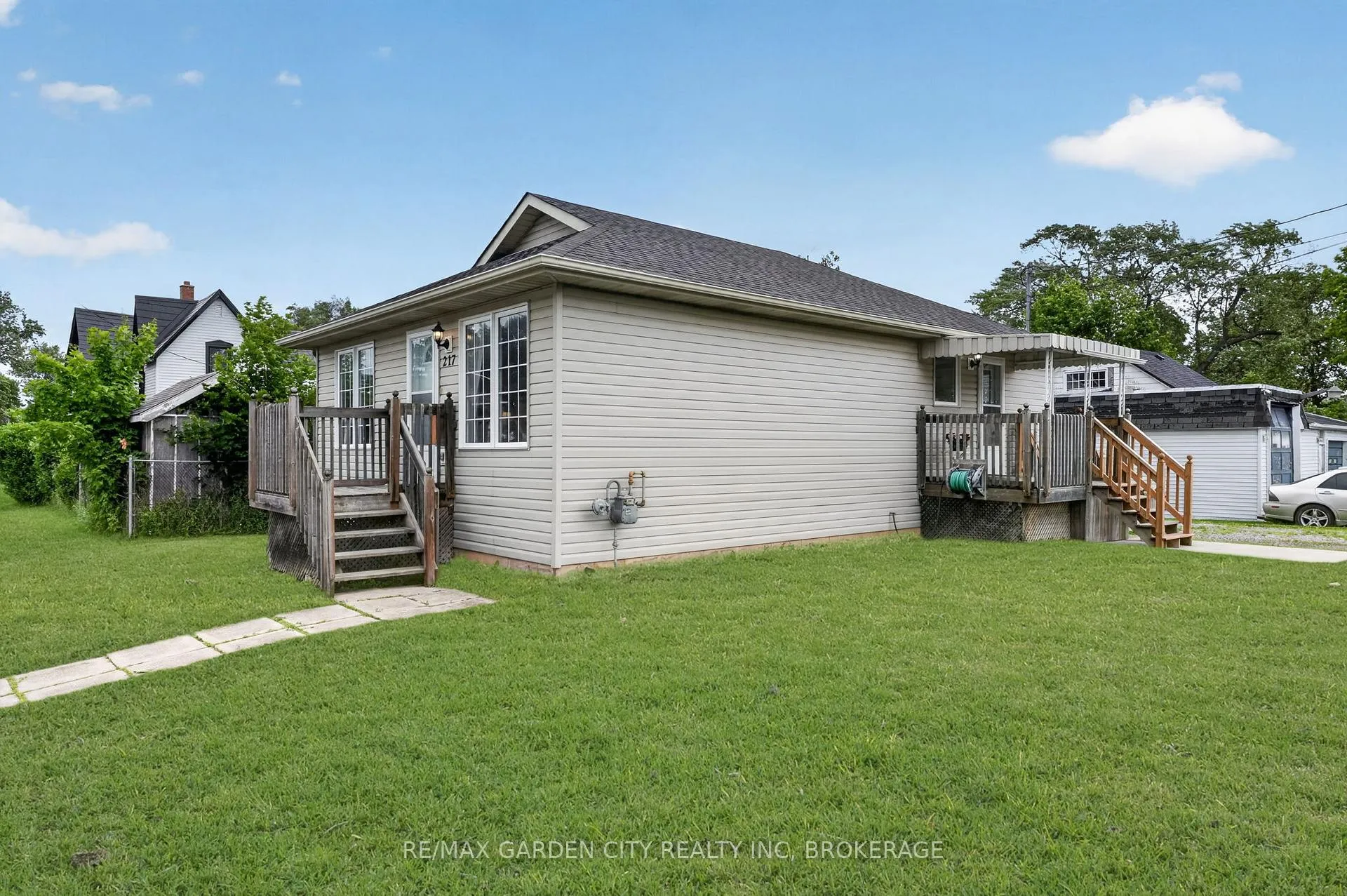 Photo 32 of 217 Pine Street, Haldimand, Dunnville — HOMEH
