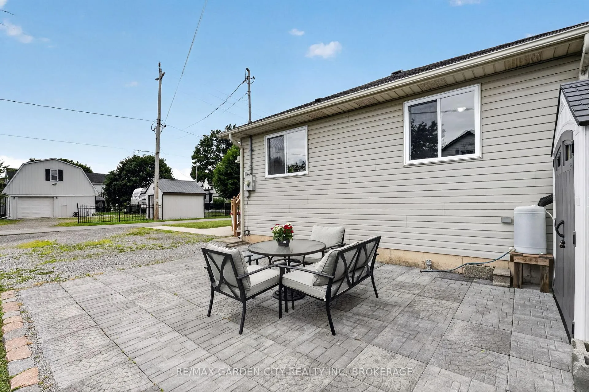 Photo 40 of 217 Pine Street, Haldimand, Dunnville — HOMEH
