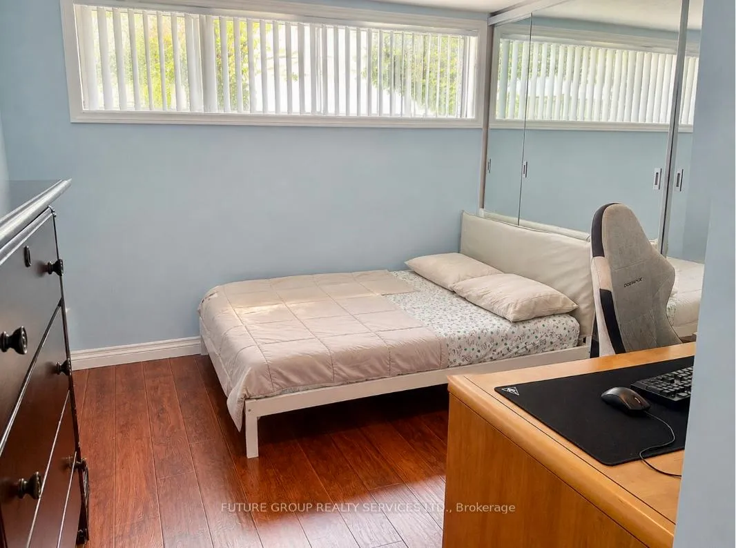 Photo 4 of Unit (Lower), 9 Fingal Place, Etobicoke, Thistletown-Beaumonde Heights — HOMEH