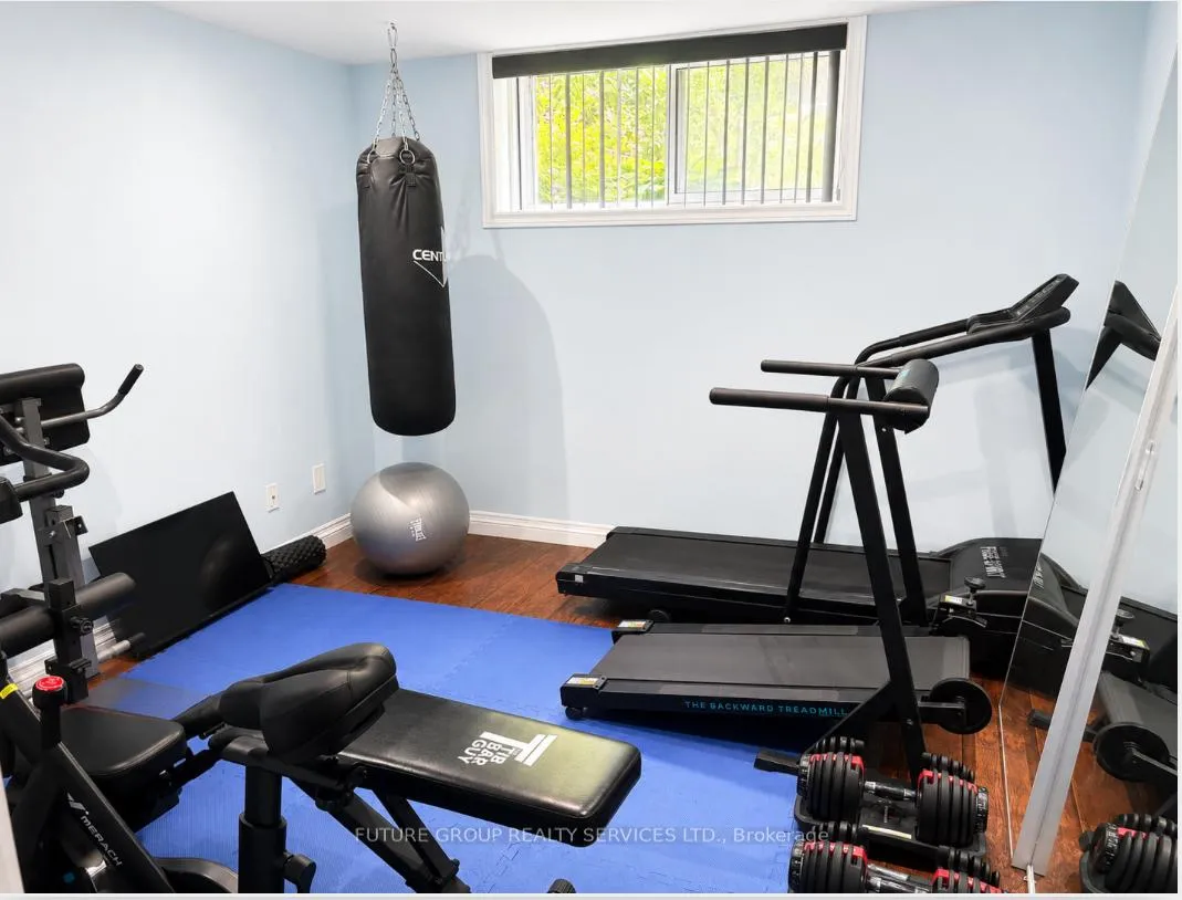 Photo 5 of Unit (Lower), 9 Fingal Place, Etobicoke, Thistletown-Beaumonde Heights — HOMEH