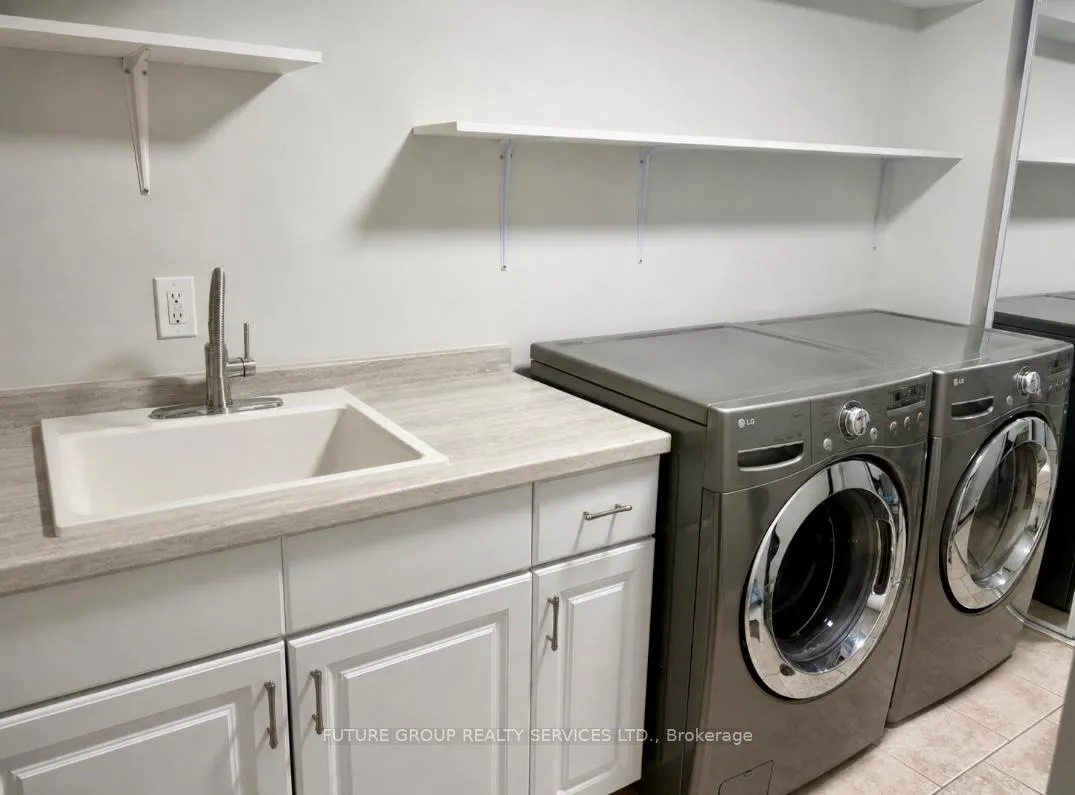 Photo 8 of Unit (Lower), 9 Fingal Place, Etobicoke, Thistletown-Beaumonde Heights — HOMEH