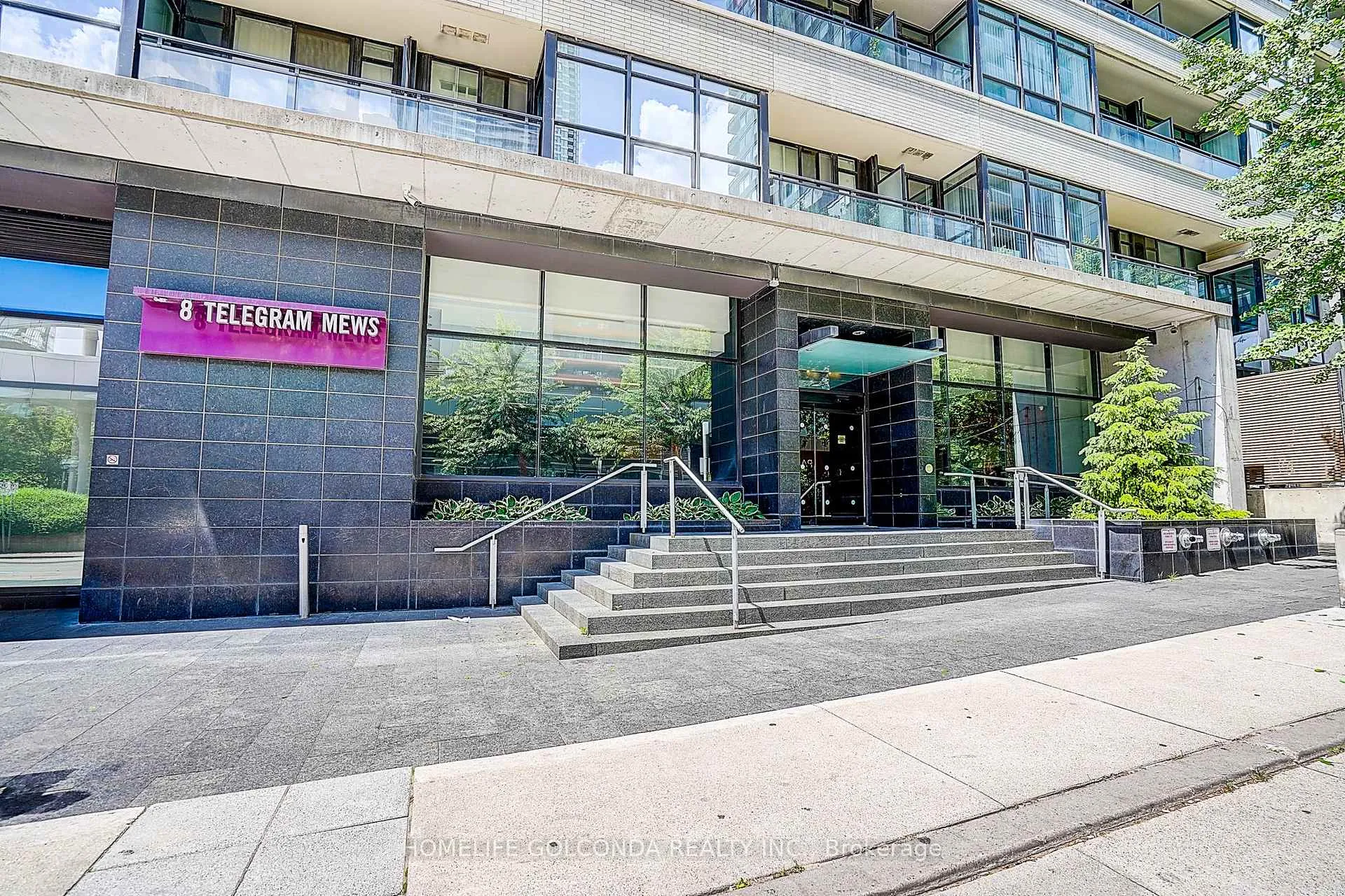 Photo 2 of Unit 1105, 8 telegram Mews, Toronto, Waterfront Communities — HOMEH