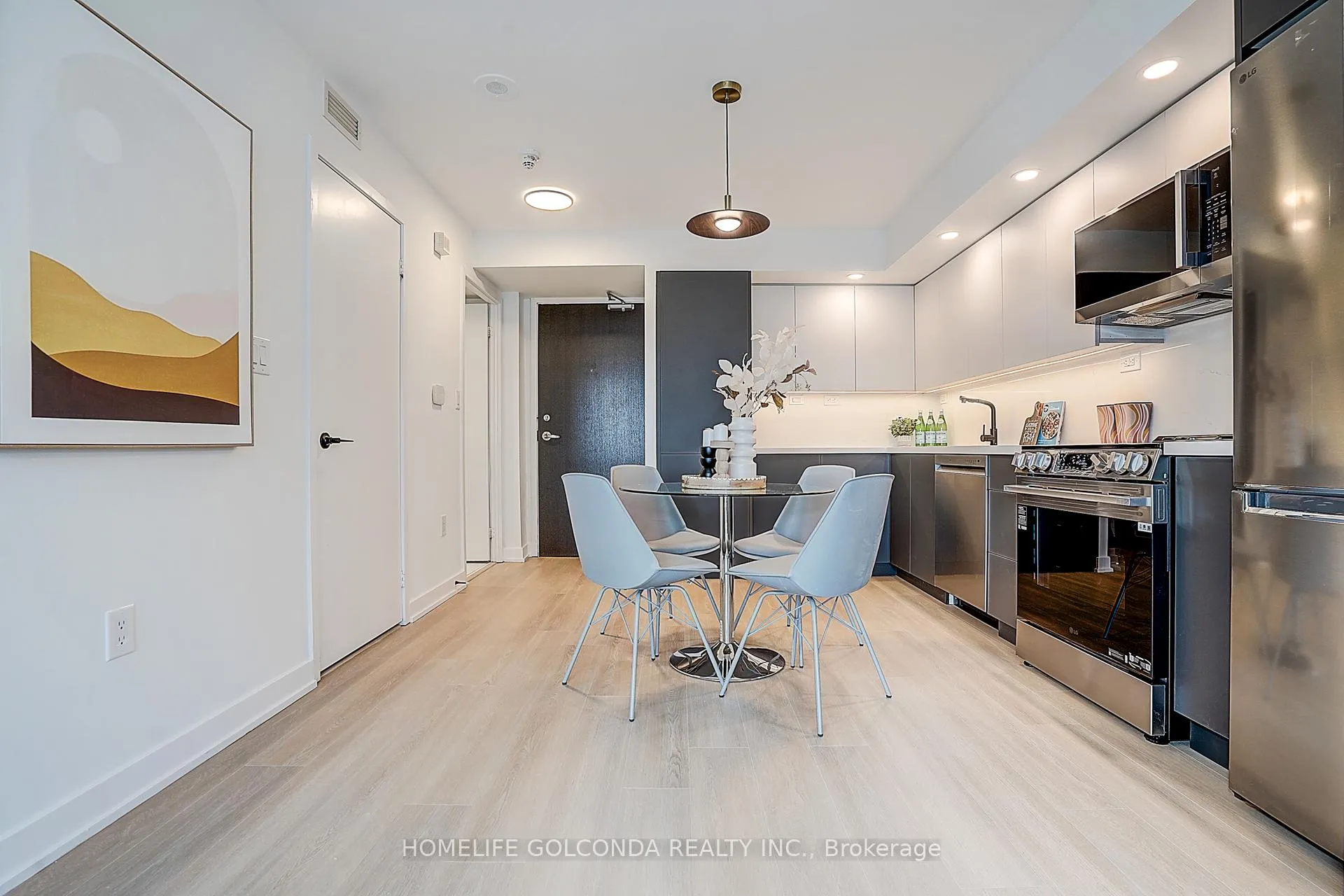 Photo 12 of Unit 1105, 8 telegram Mews, Toronto, Waterfront Communities — HOMEH