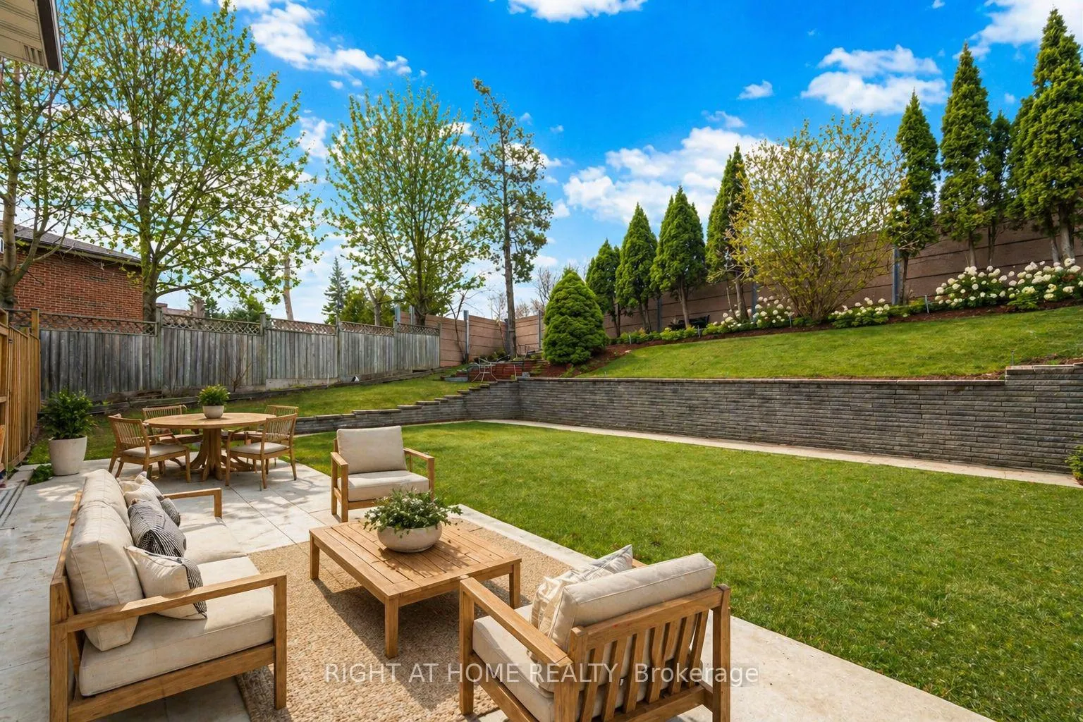 Photo 9 of Unit BSMT, 20 Pepperwood Place, Brampton, Northgate — HOMEH