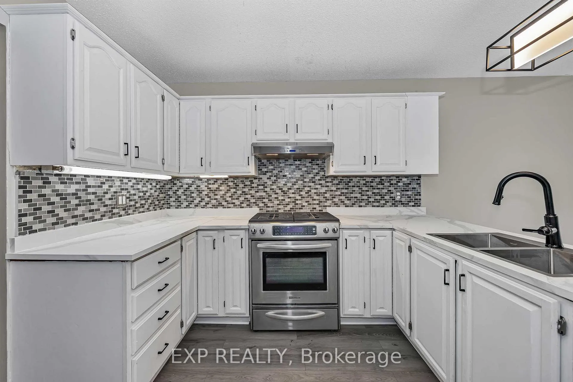 Photo 11 of 1797 Belval Crescent, Ottawa, Orleans/Sunridge — HOMEH