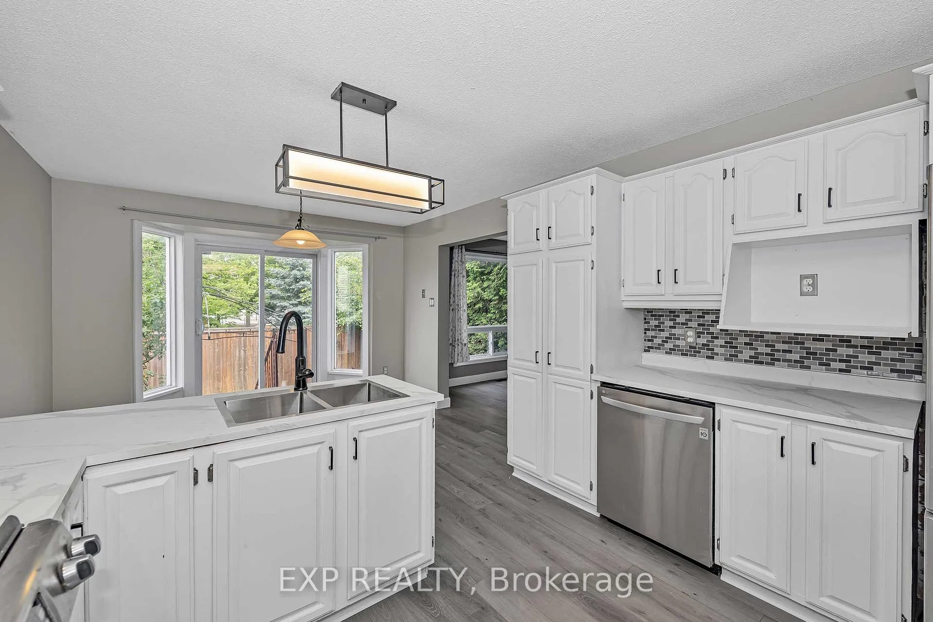 Photo 13 of 1797 Belval Crescent, Ottawa, Orleans/Sunridge — HOMEH