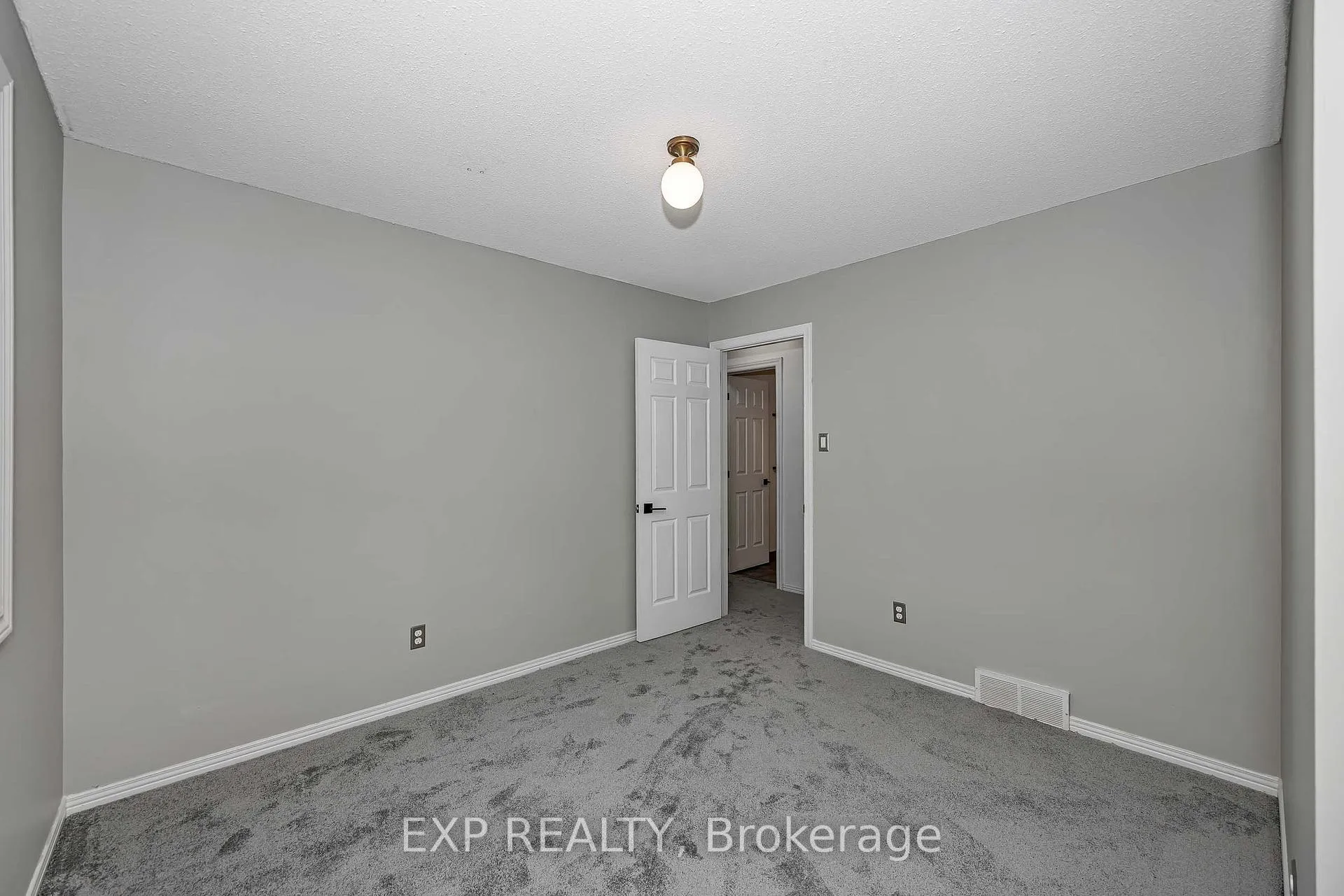 Photo 26 of 1797 Belval Crescent, Ottawa, Orleans/Sunridge — HOMEH