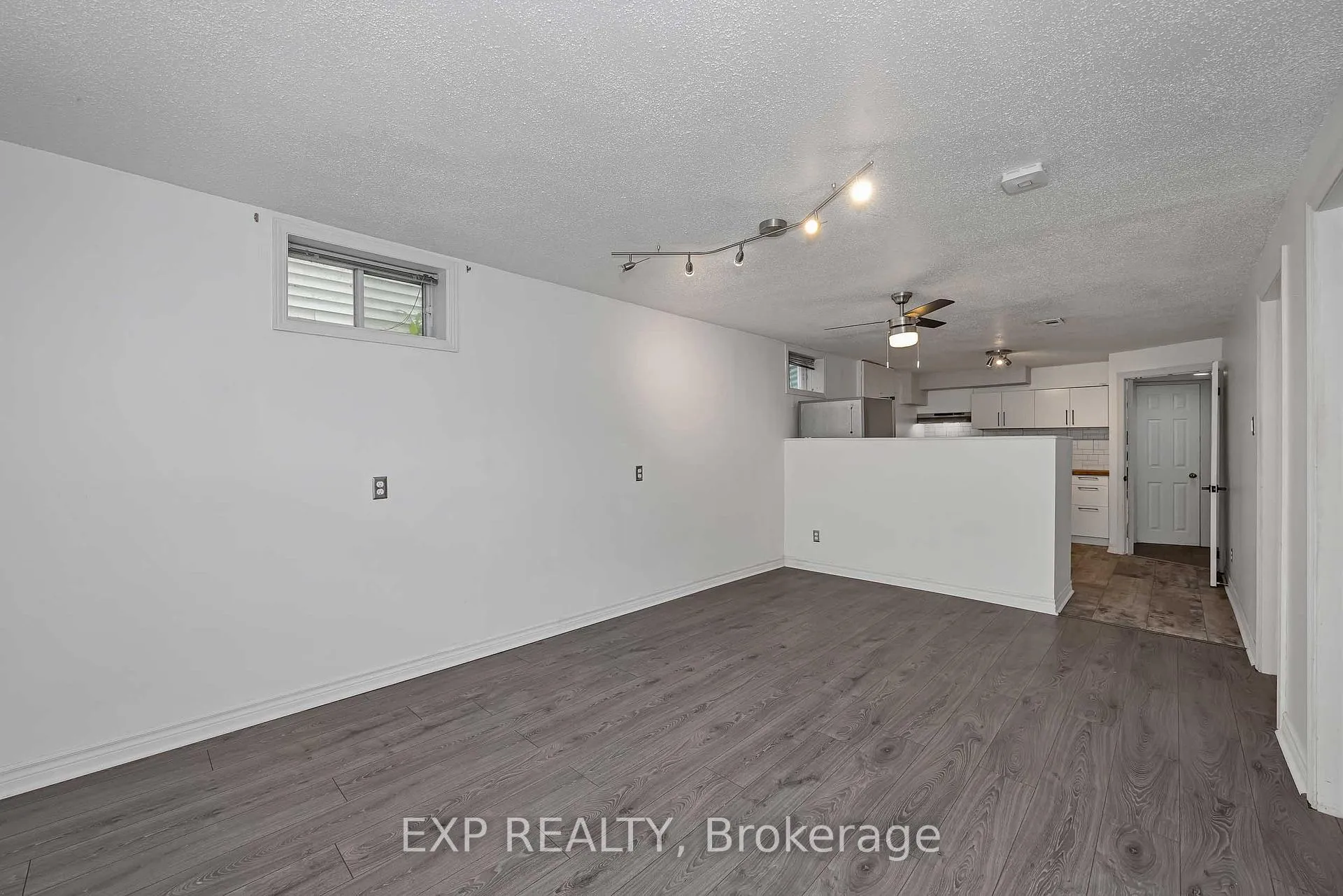 Photo 36 of 1797 Belval Crescent, Ottawa, Orleans/Sunridge — HOMEH