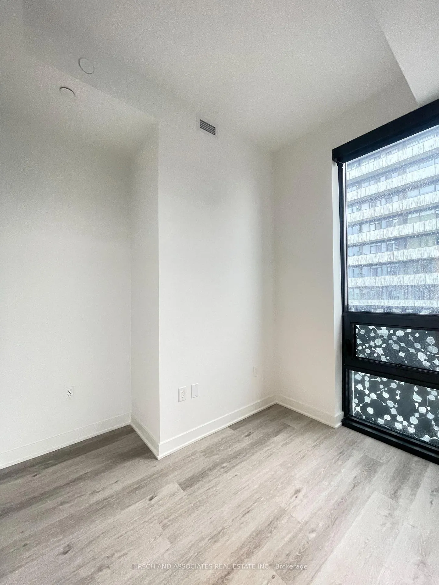 Photo 11 of Unit 4911, 55 Charles Street E, Toronto, Church-Yonge Corridor — HOMEH